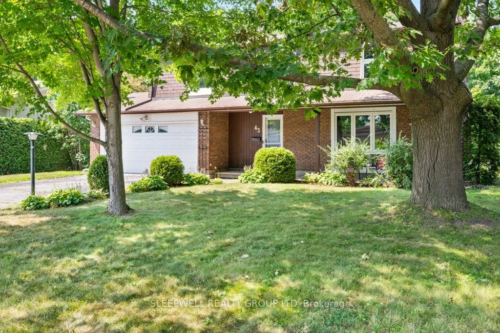 43 Parkglen Drive