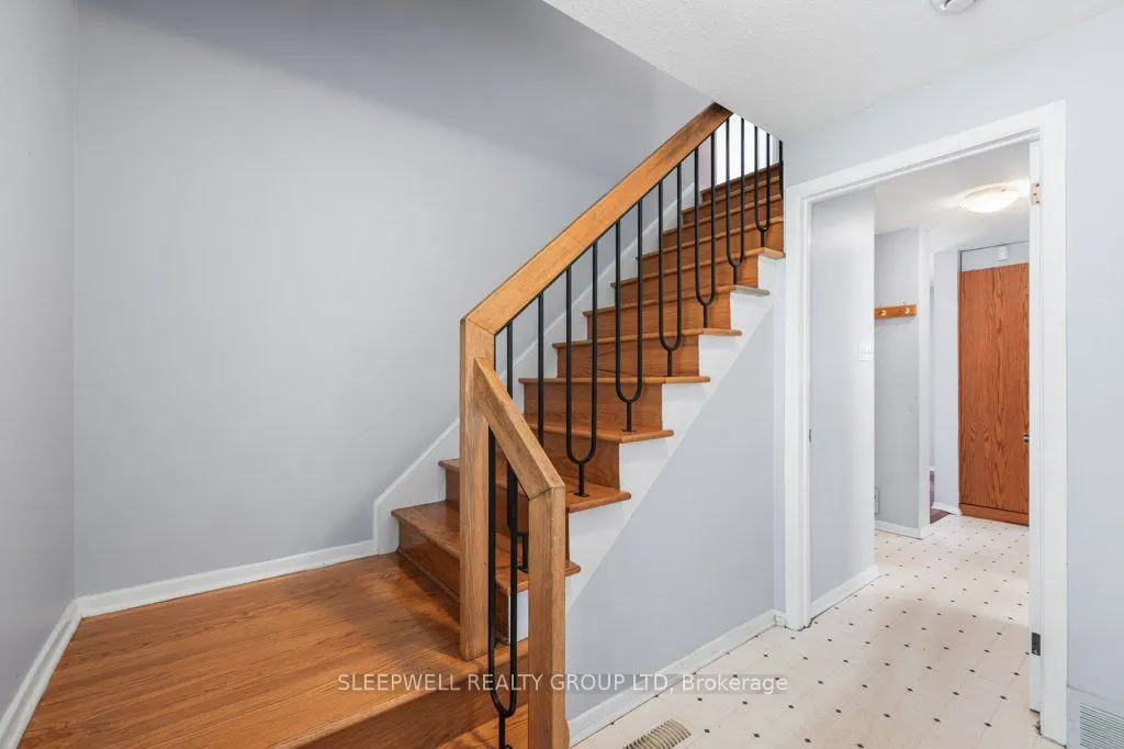 43 Parkglen Drive