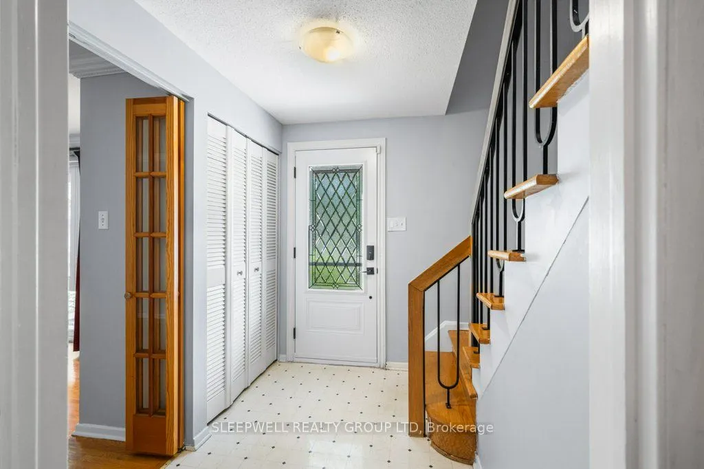 43 Parkglen Drive