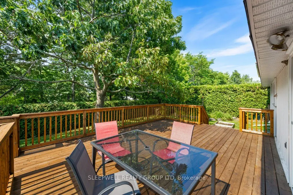 43 Parkglen Drive