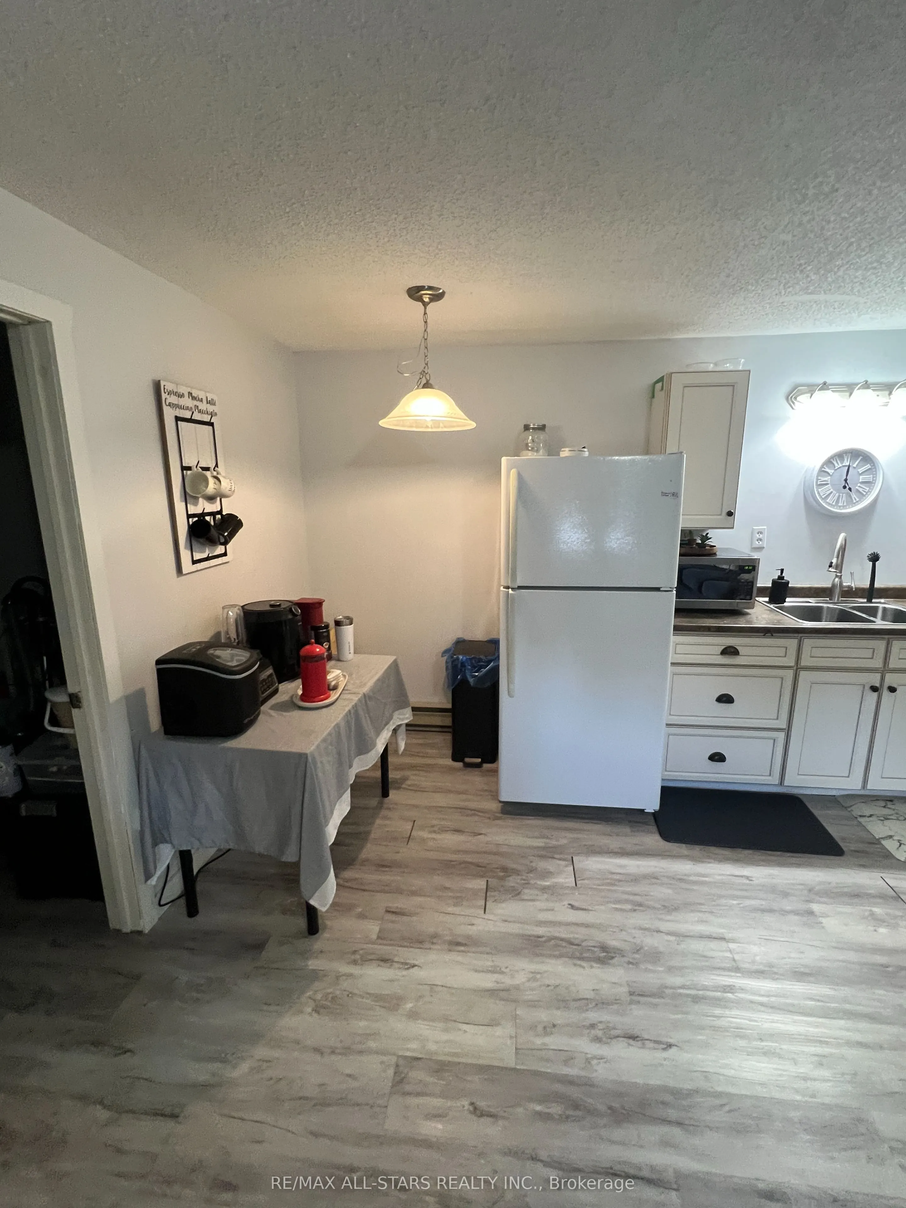 50 Colborne Street, #C