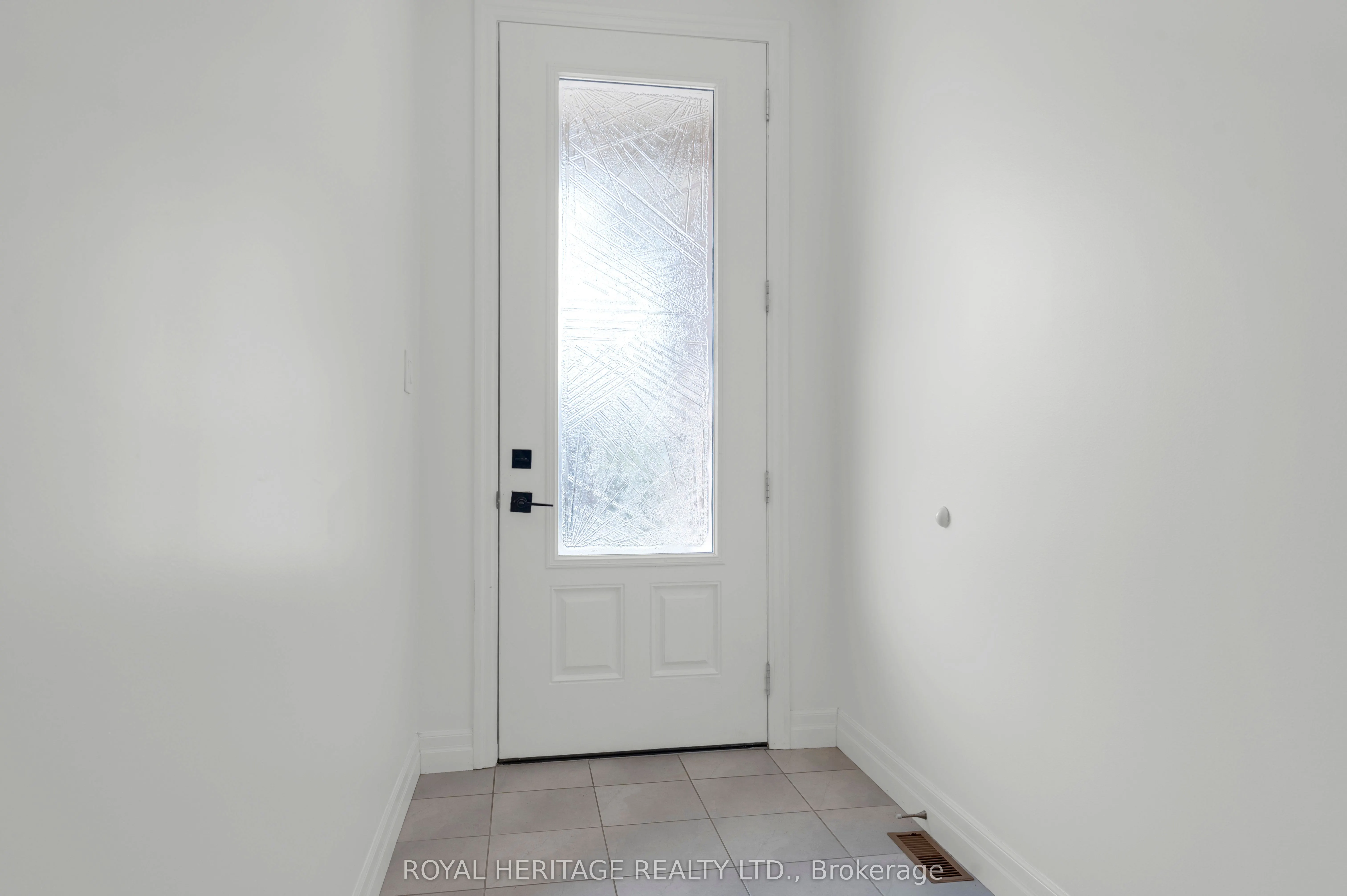 4 Kingfisher Drive