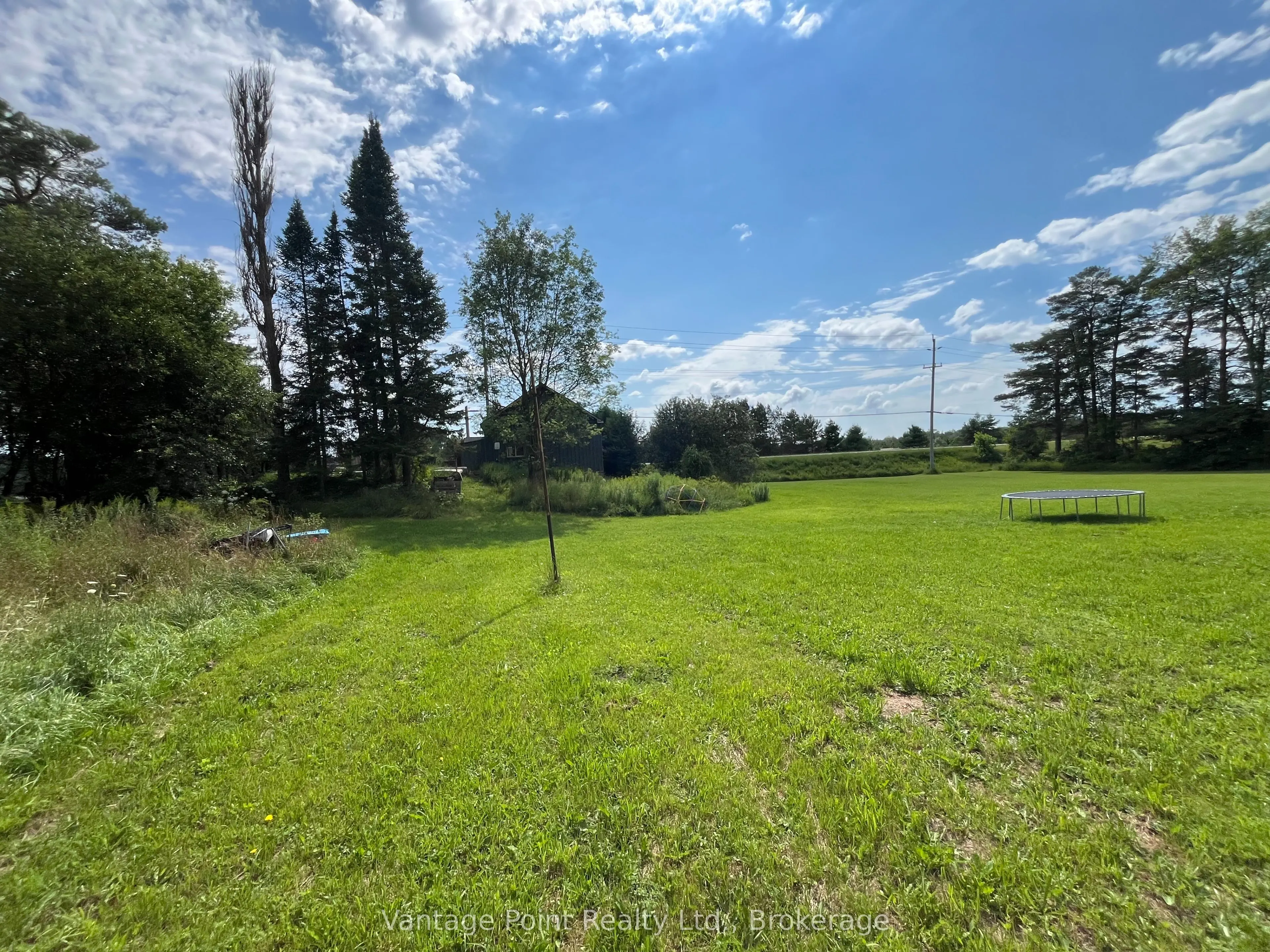 560335 70 Side Road