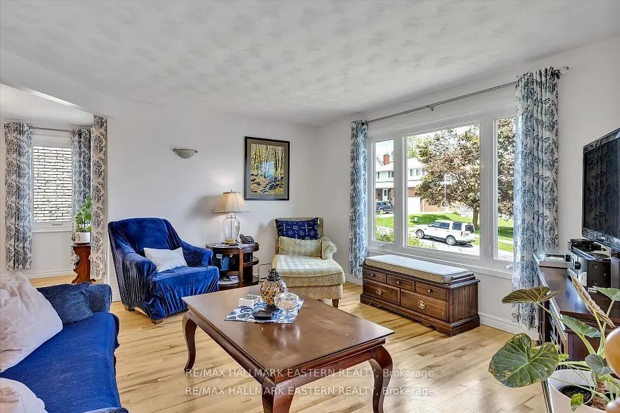 959 Golfview Road