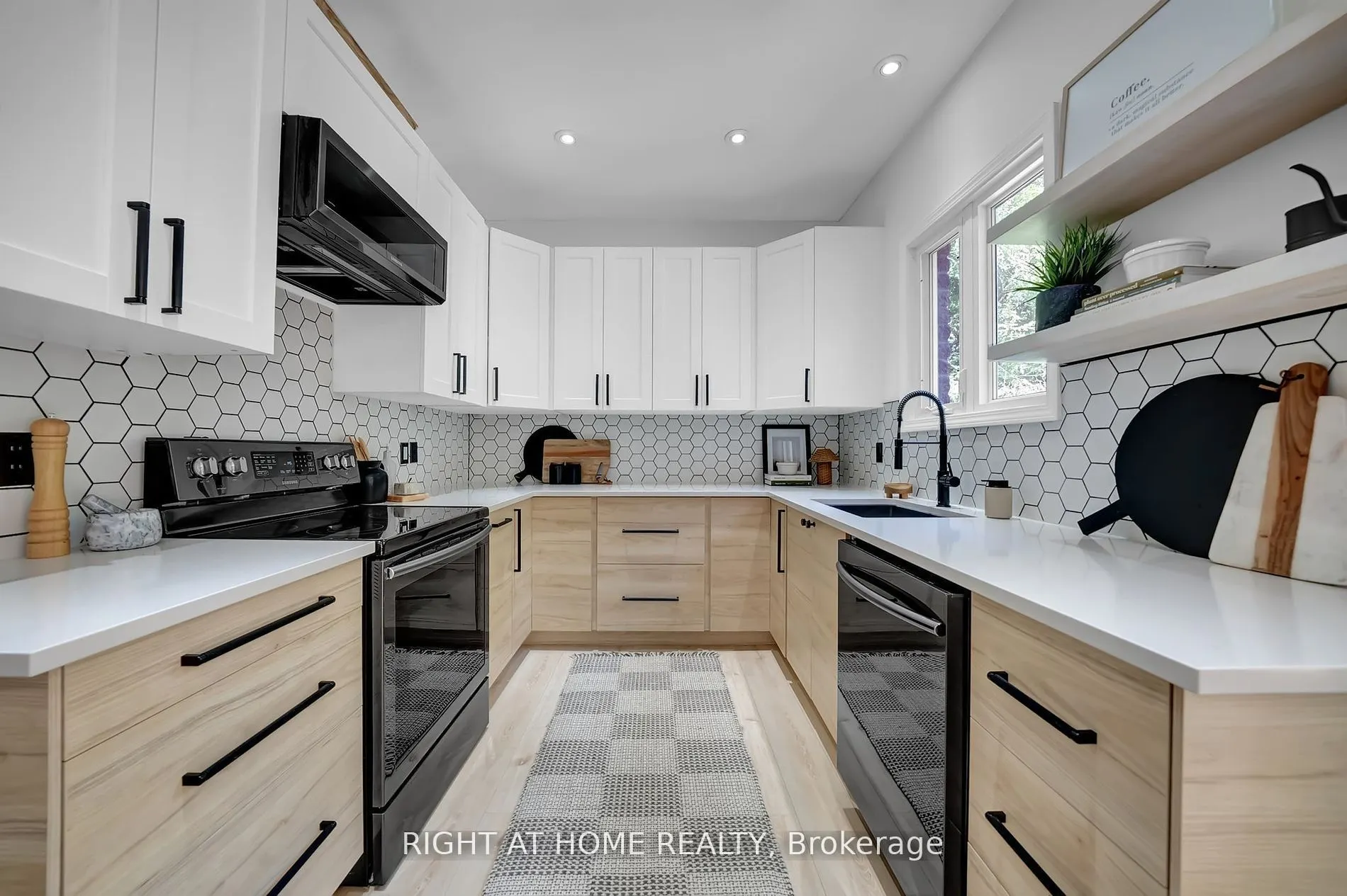 47 Meadowland Drive