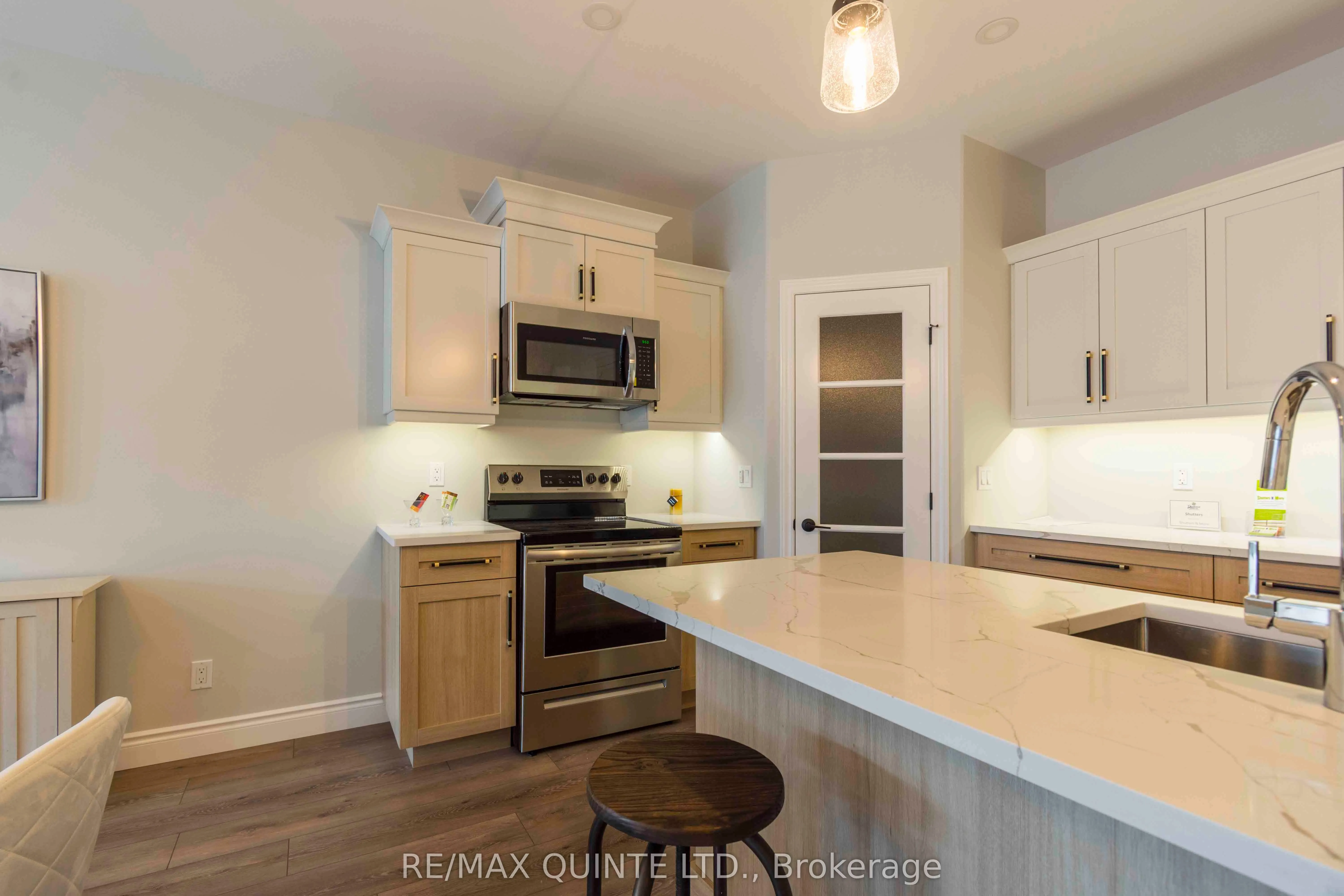 94 Raycroft Drive