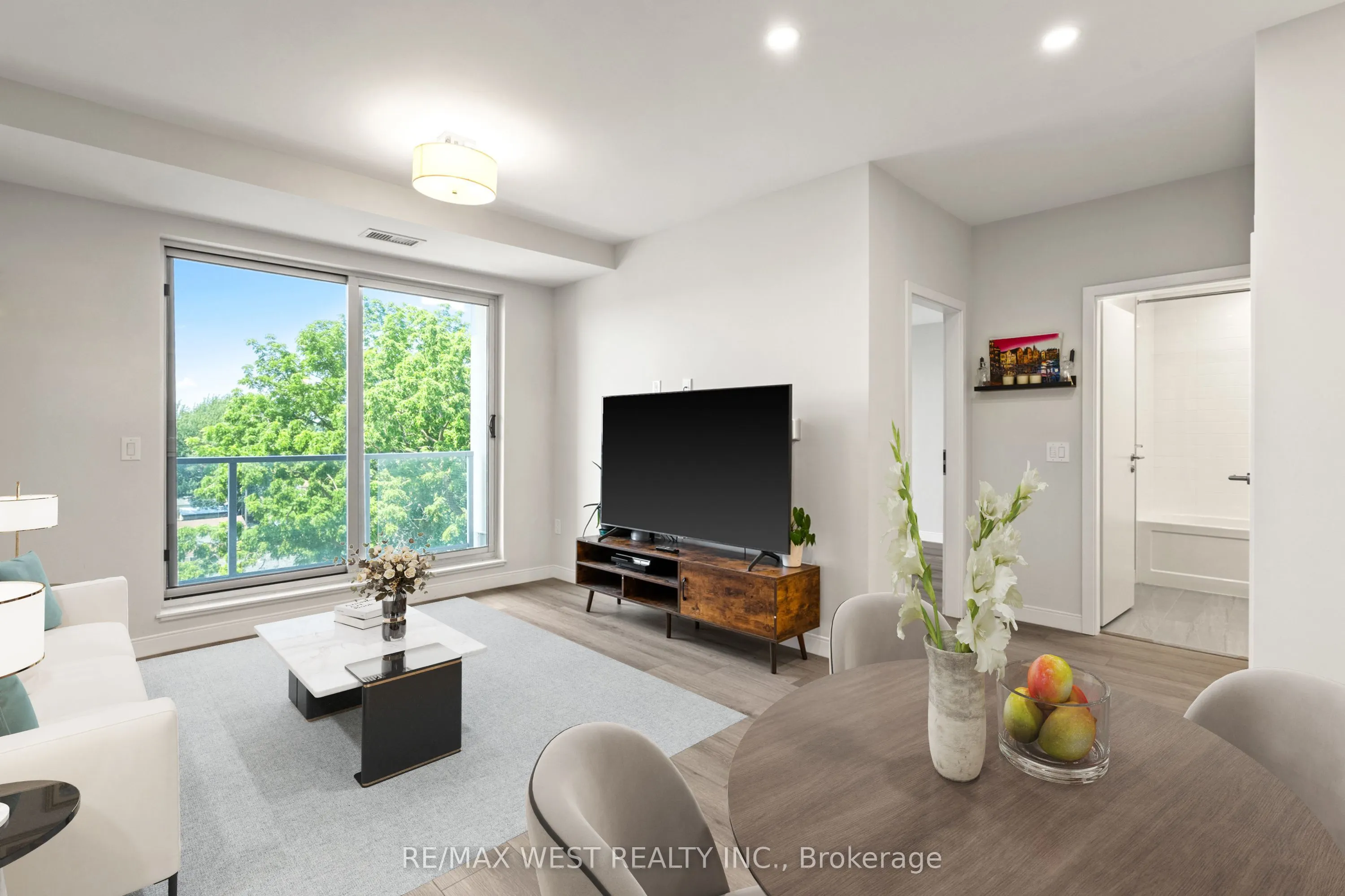 118 West Street #502