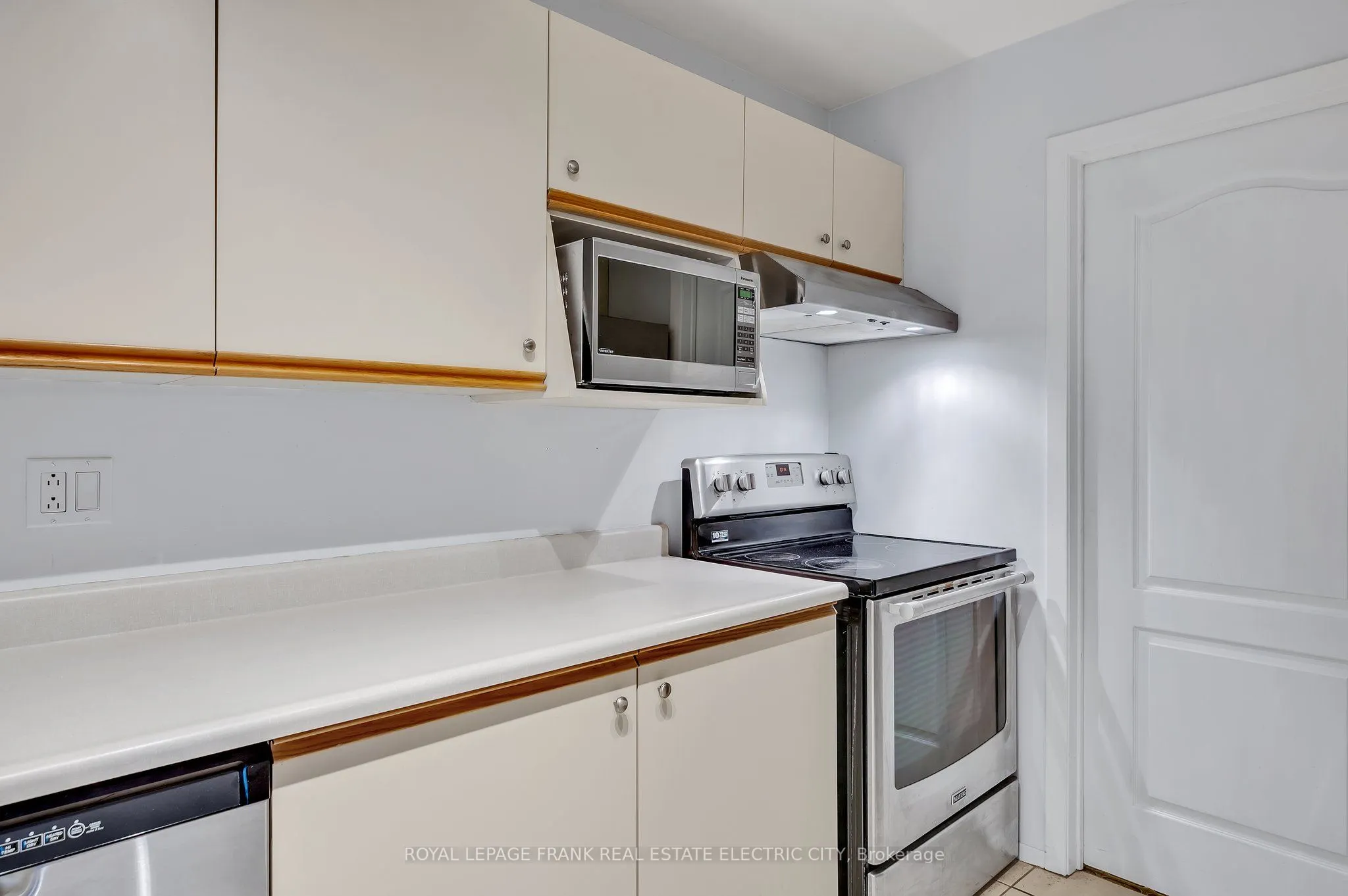 11 Paddock Wood, #7