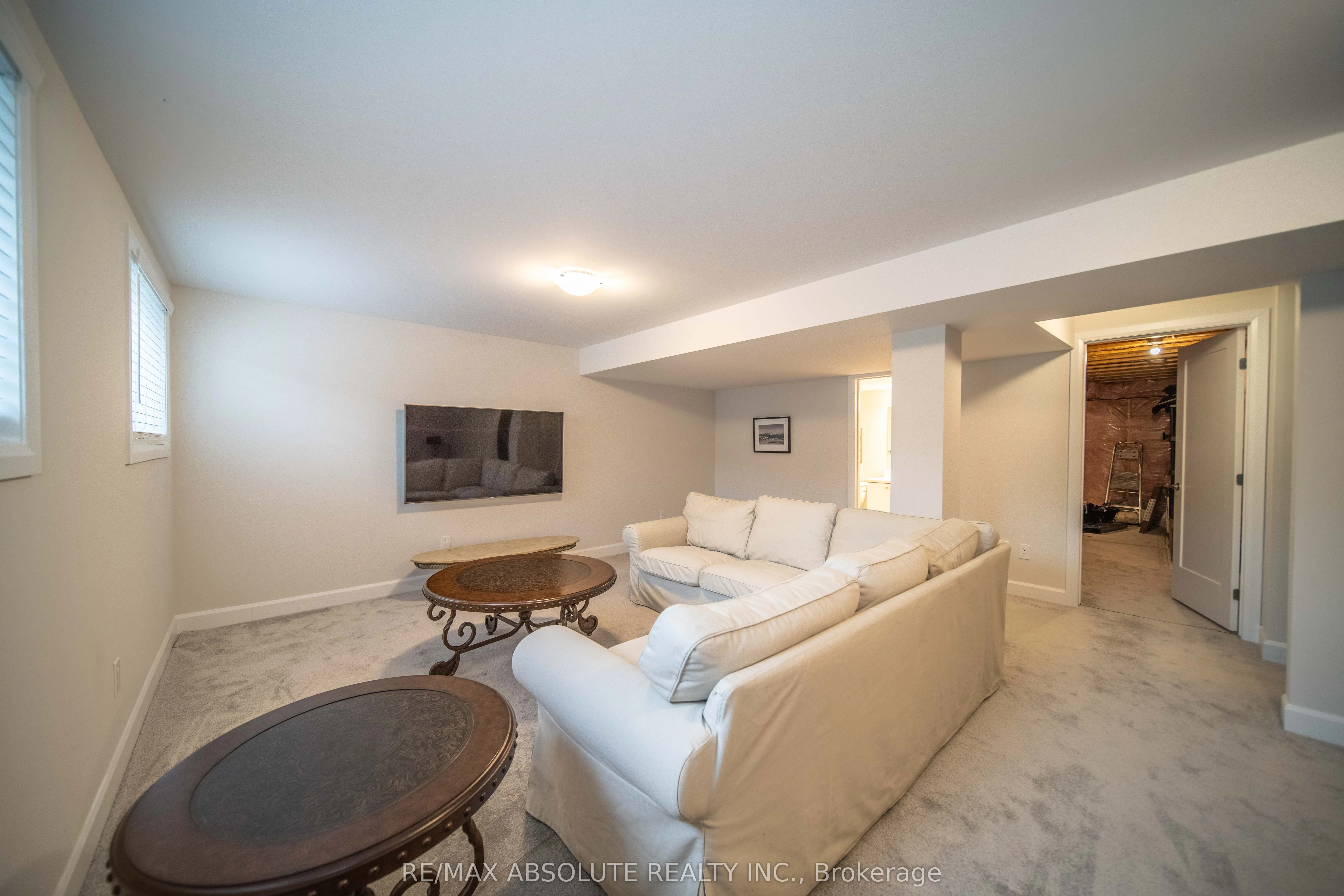 668 Parkview Terrace