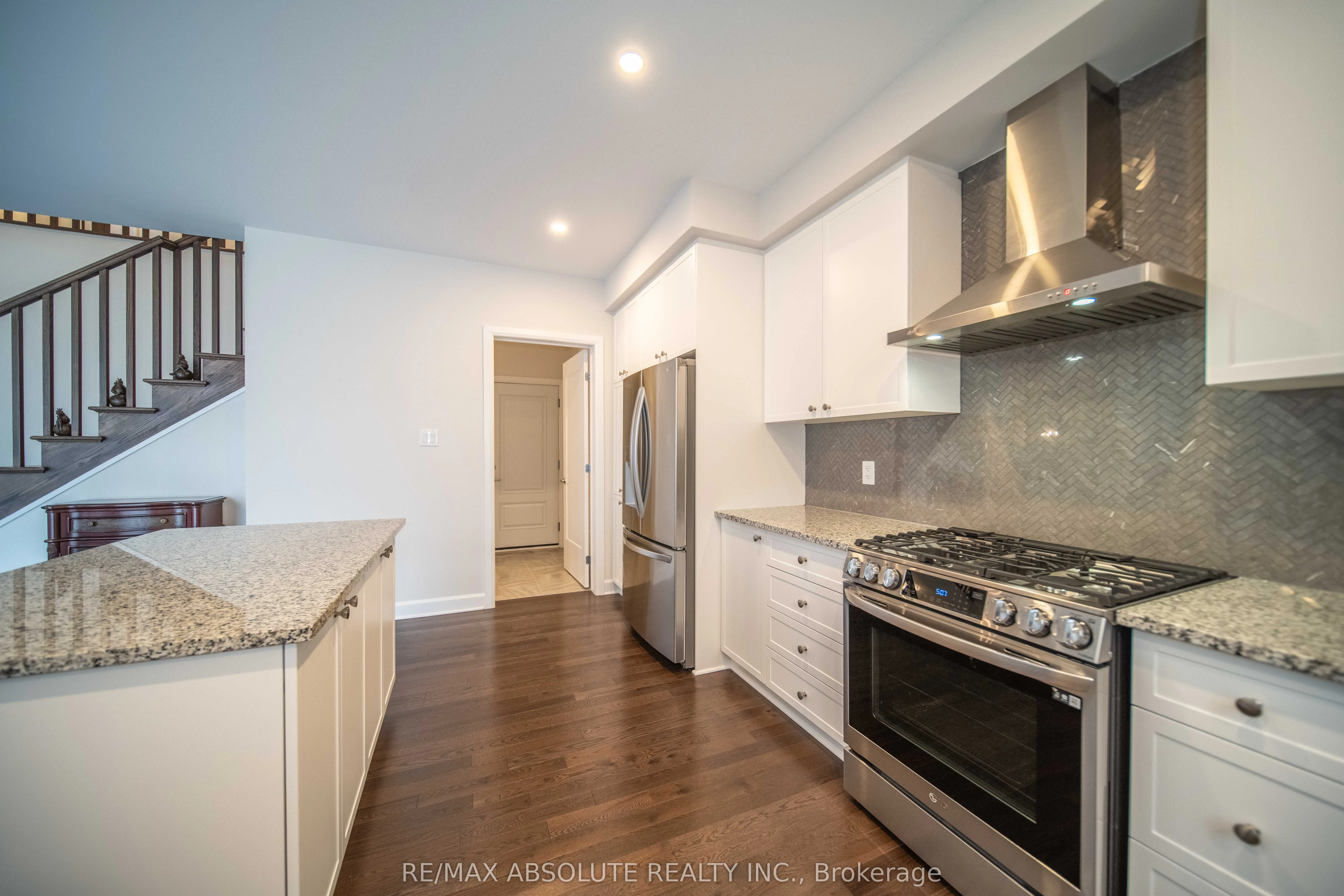 668 Parkview Terrace