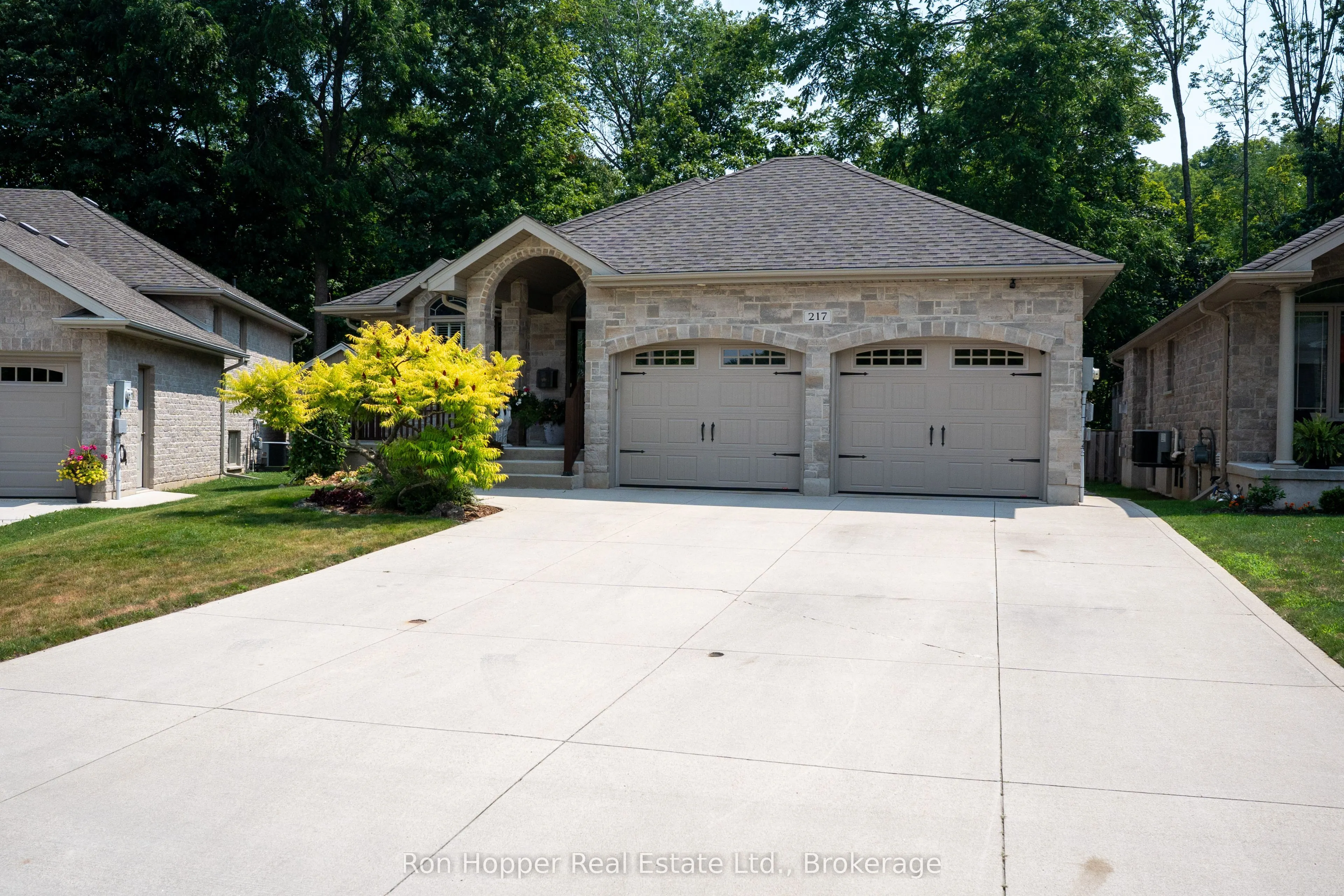 217 2nd Street W