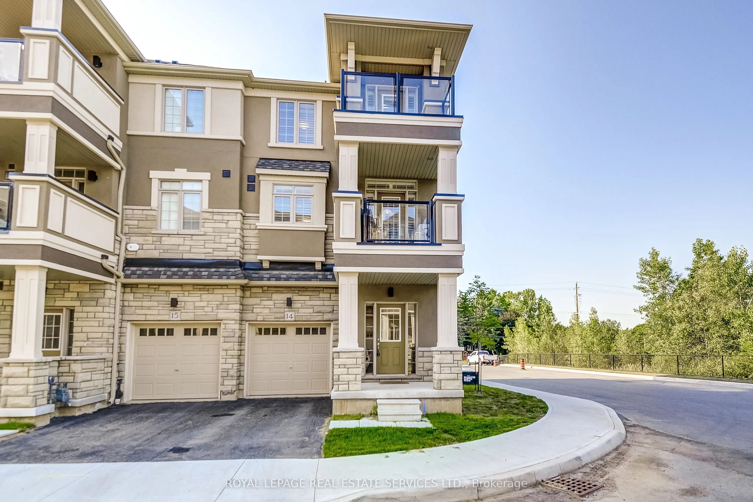 305 Garner Road W, #14