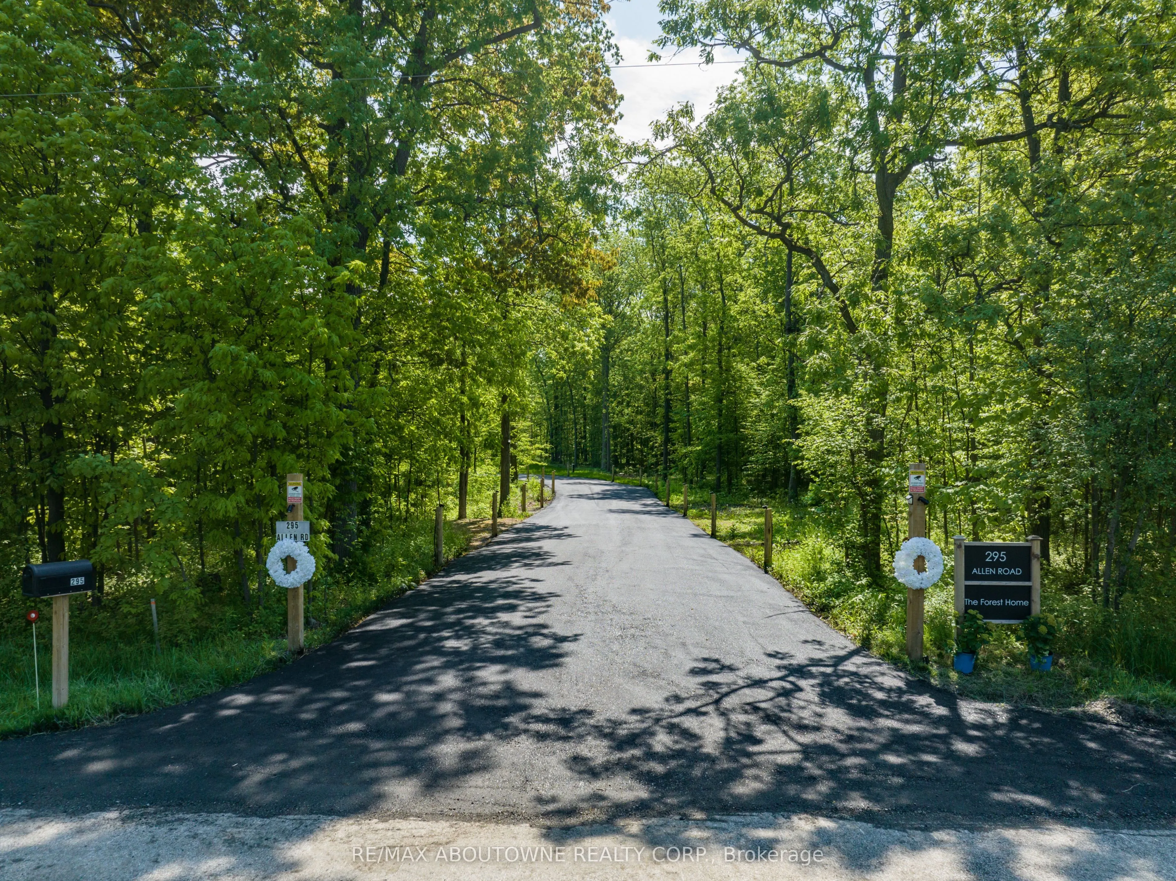 295 Allen Road
