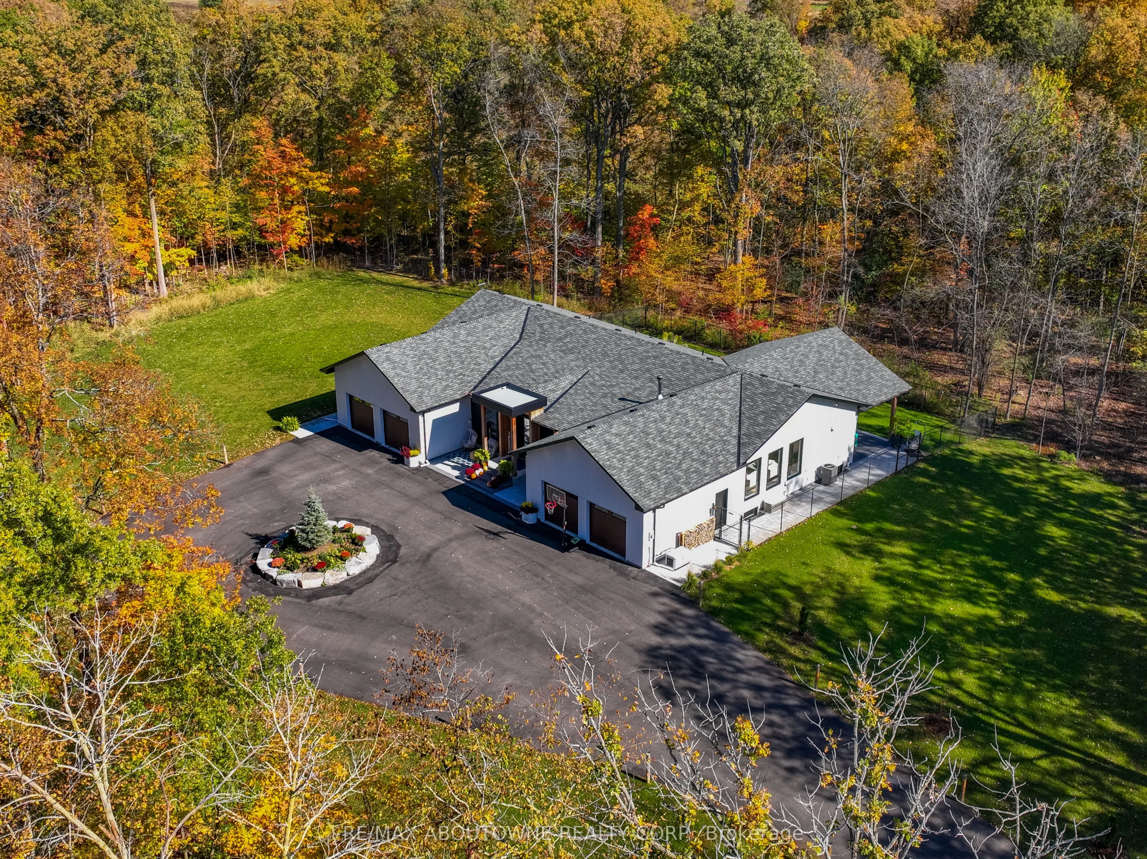 295 Allen Road