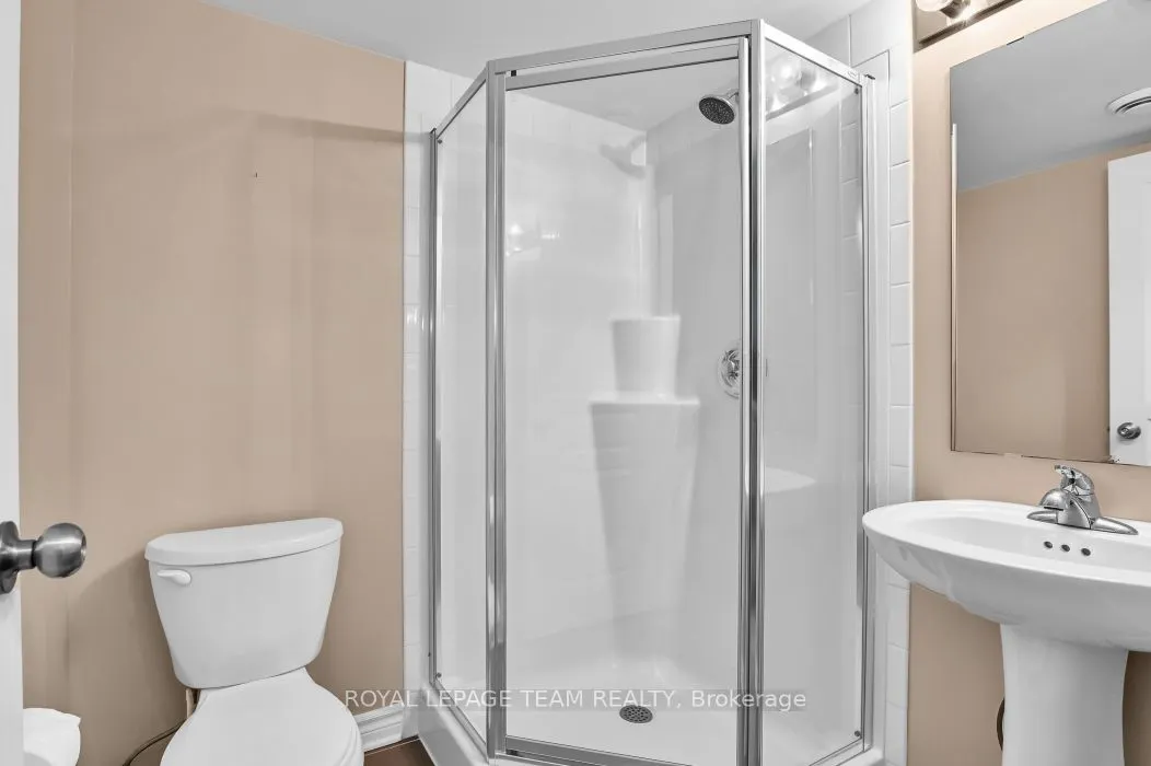 604 Brian Good Avenue, #3