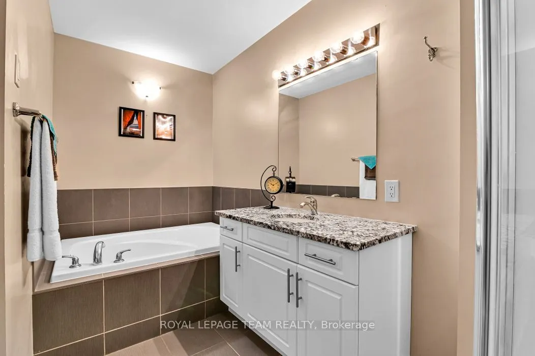 604 Brian Good Avenue, #3