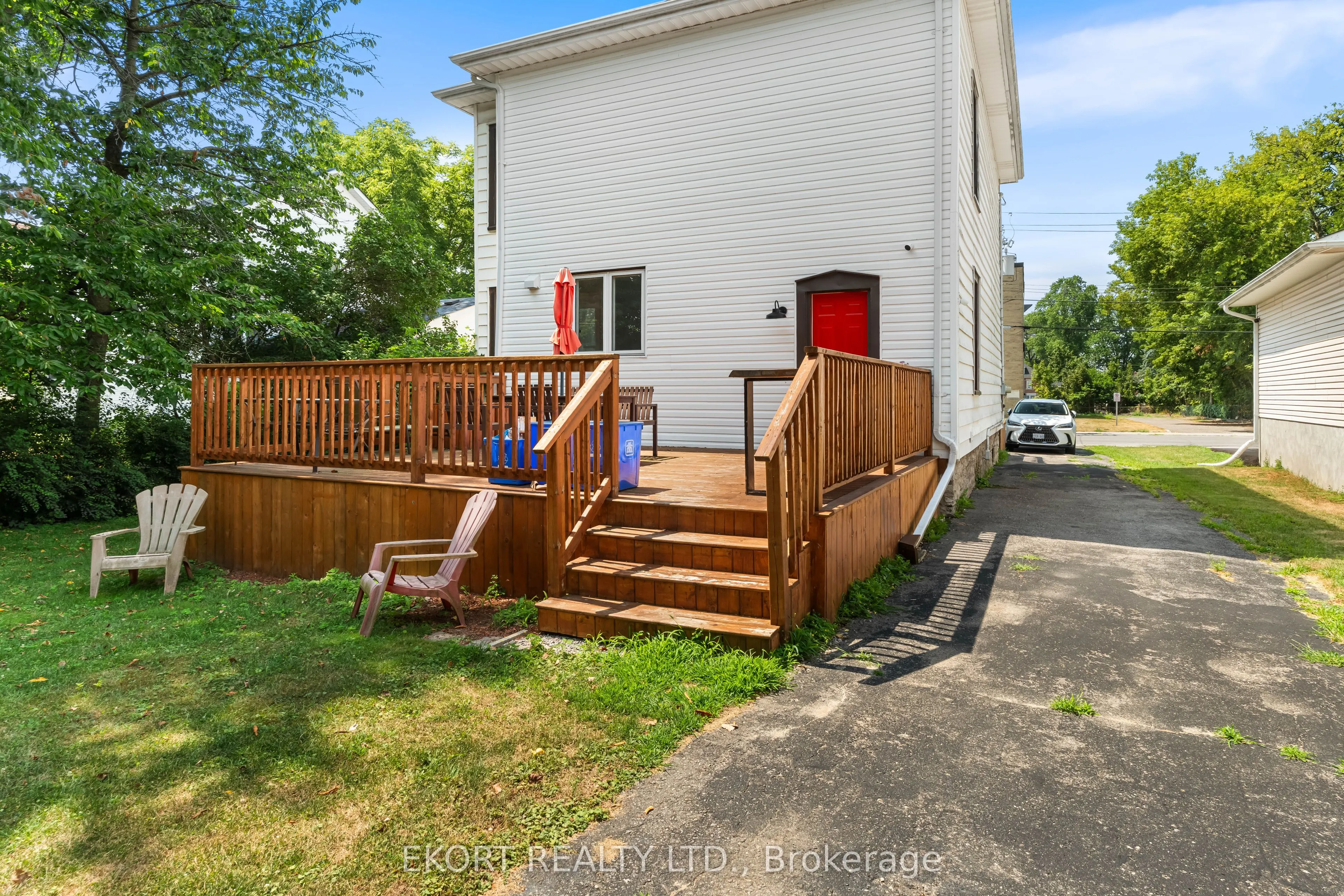 133 Foster Avenue