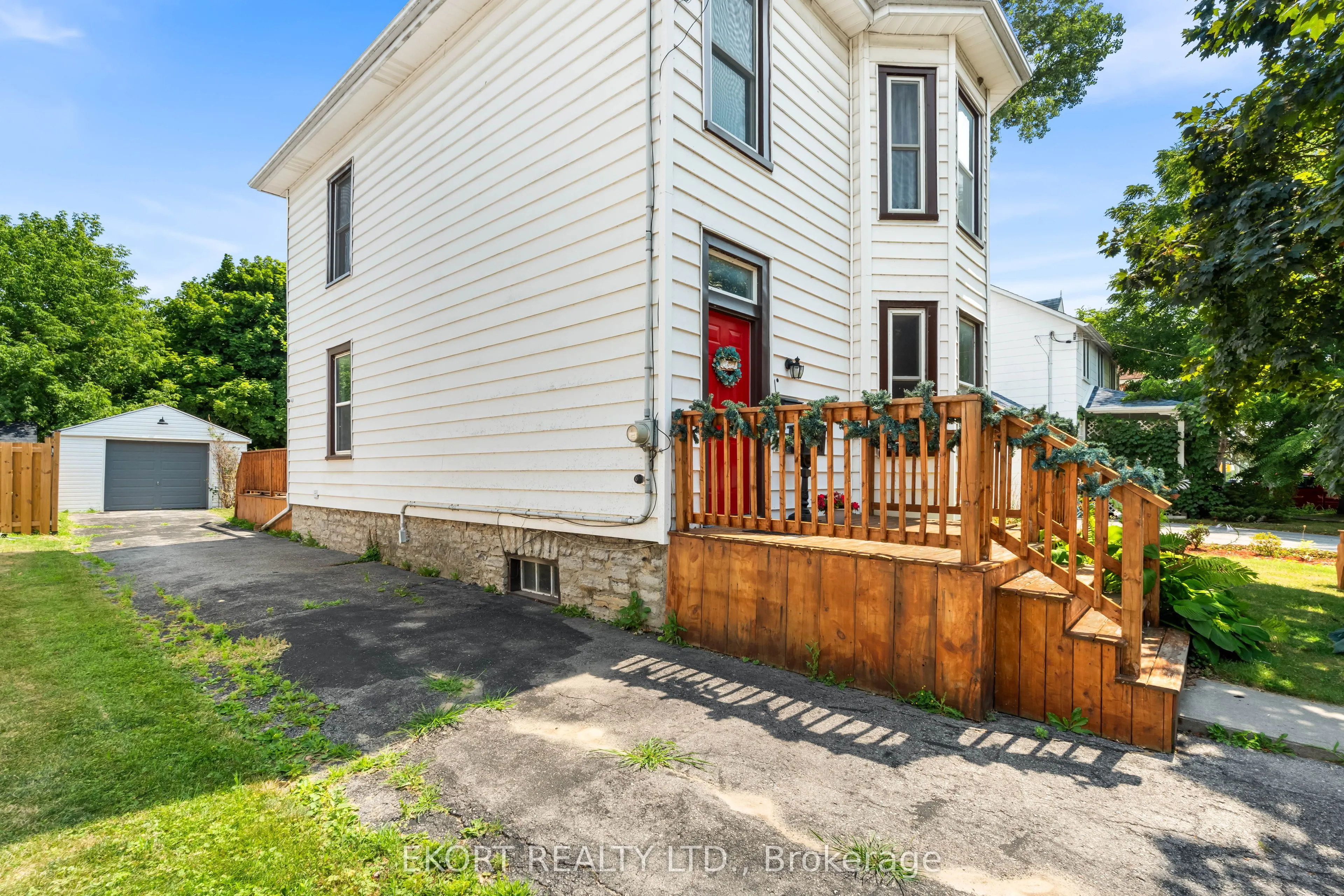 133 Foster Avenue