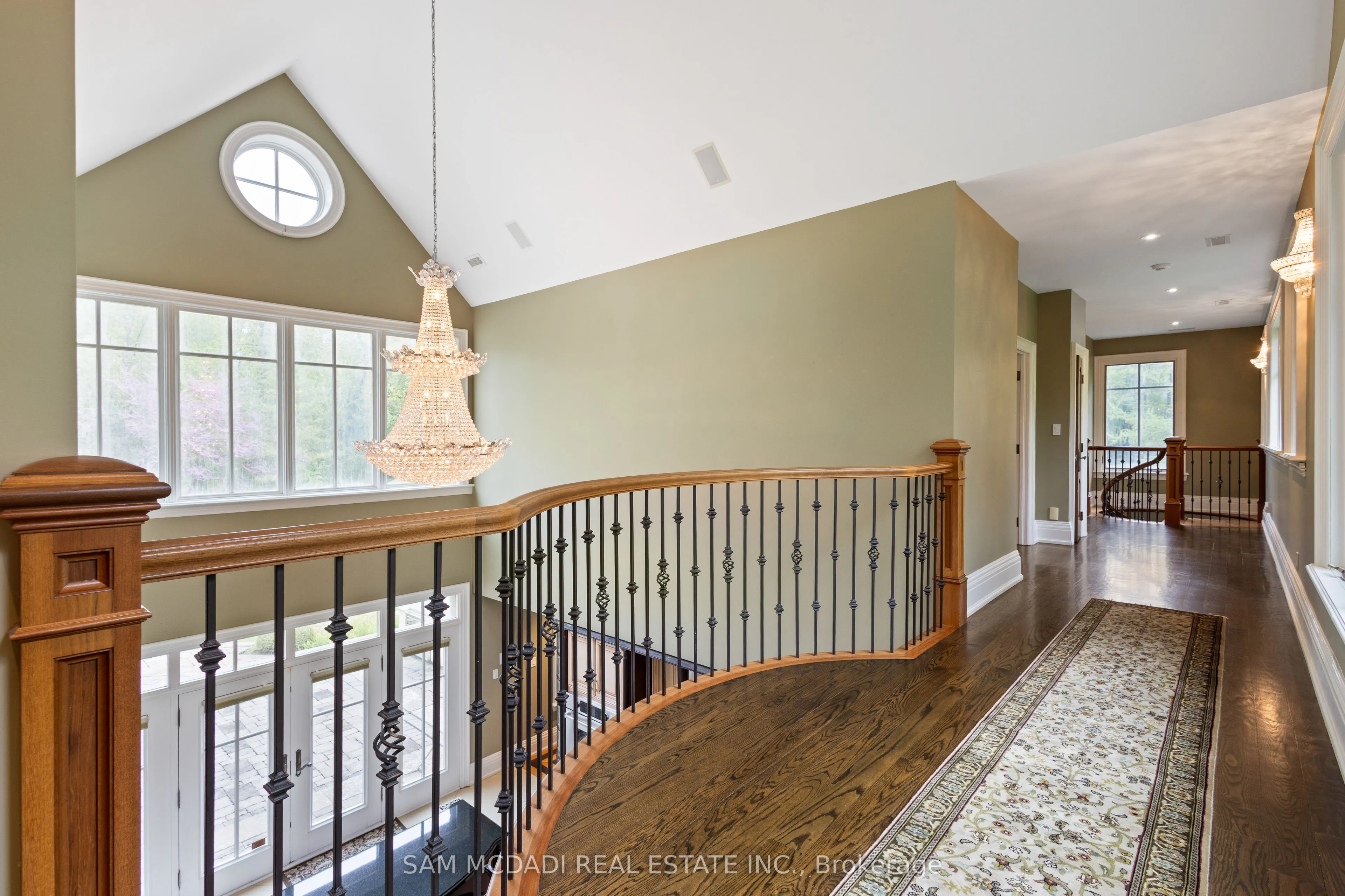 839 Lakeshore Road