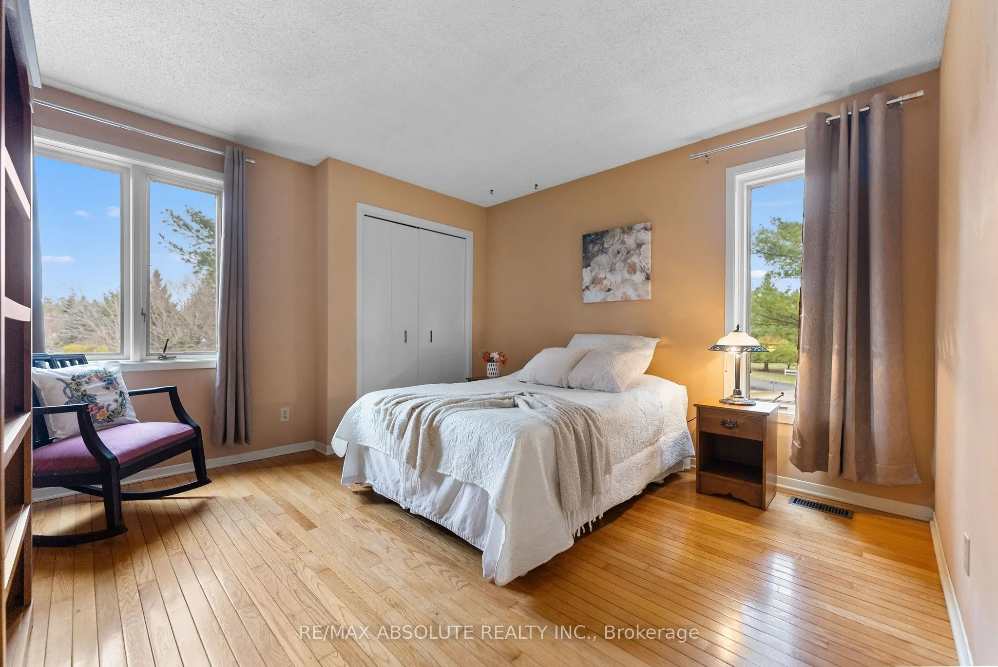 33 Old Orchard Lane