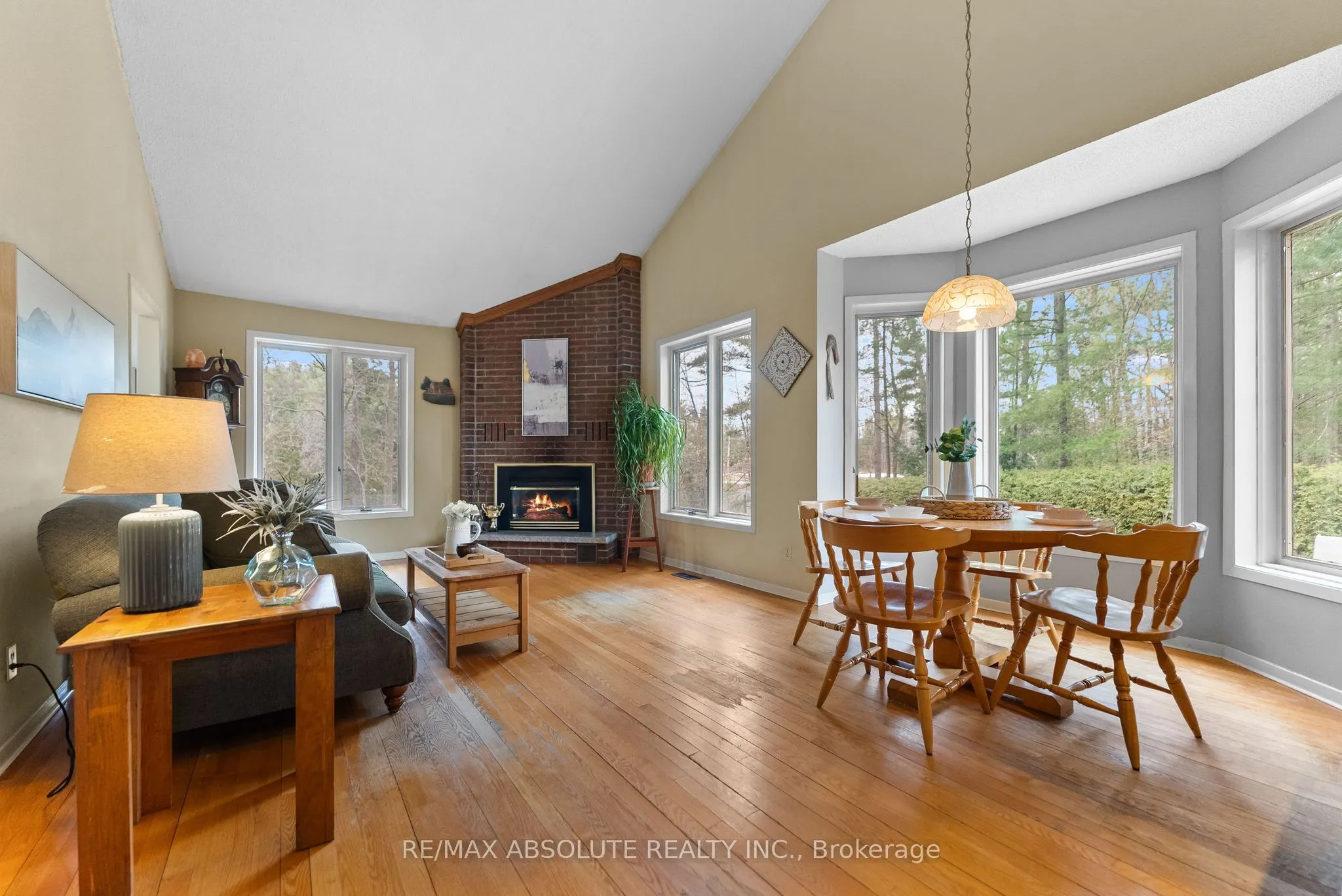 33 Old Orchard Lane
