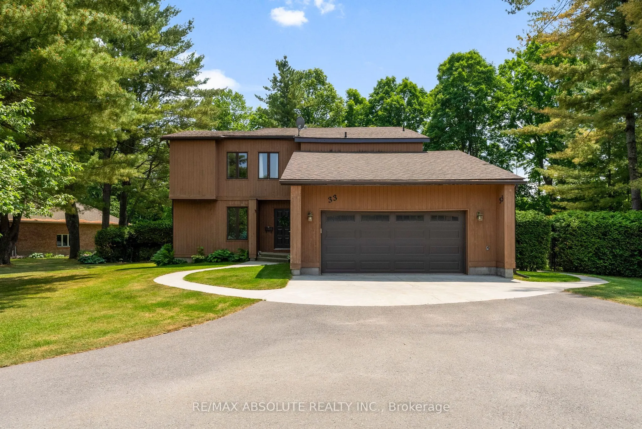 33 Old Orchard Lane