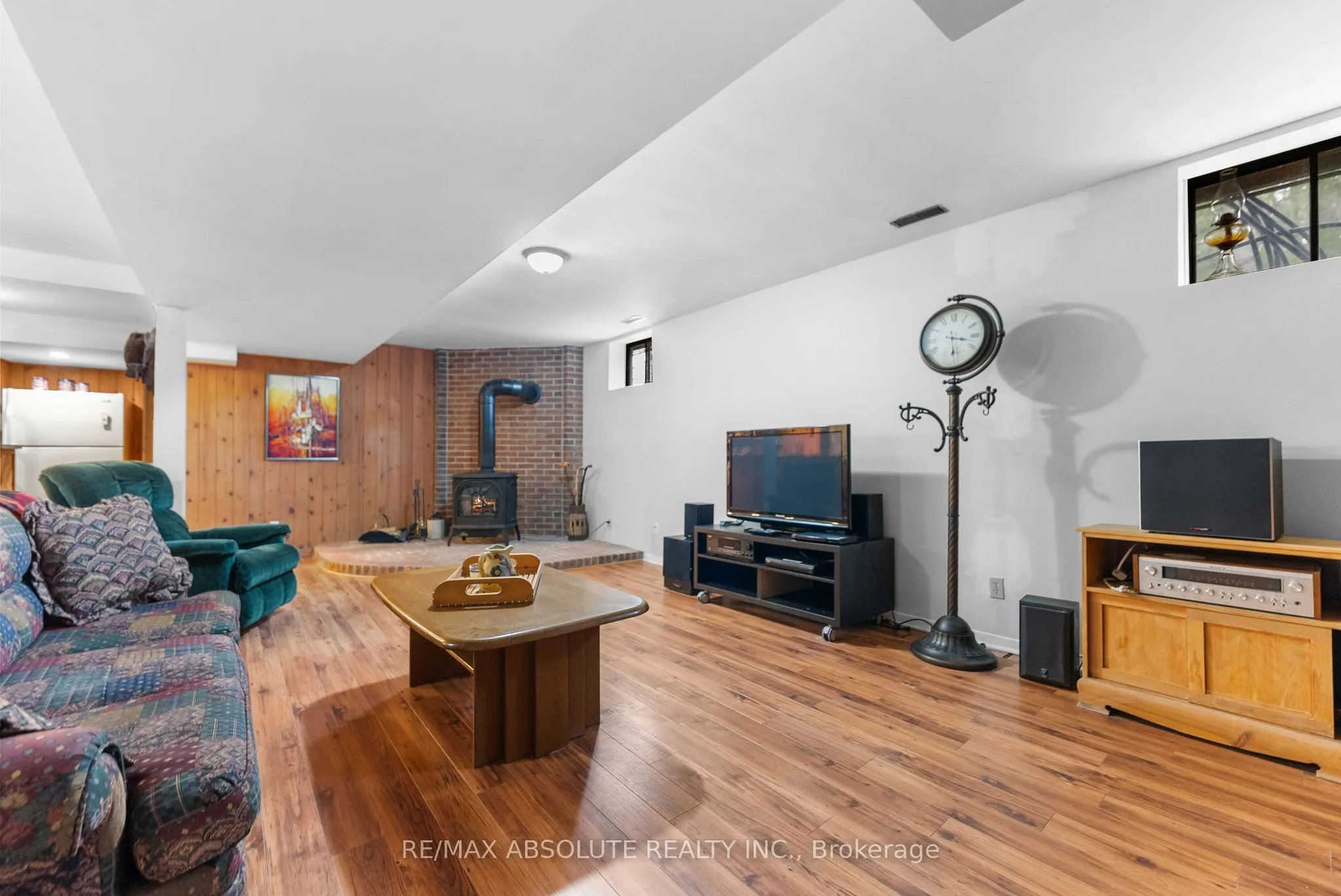 33 Old Orchard Lane