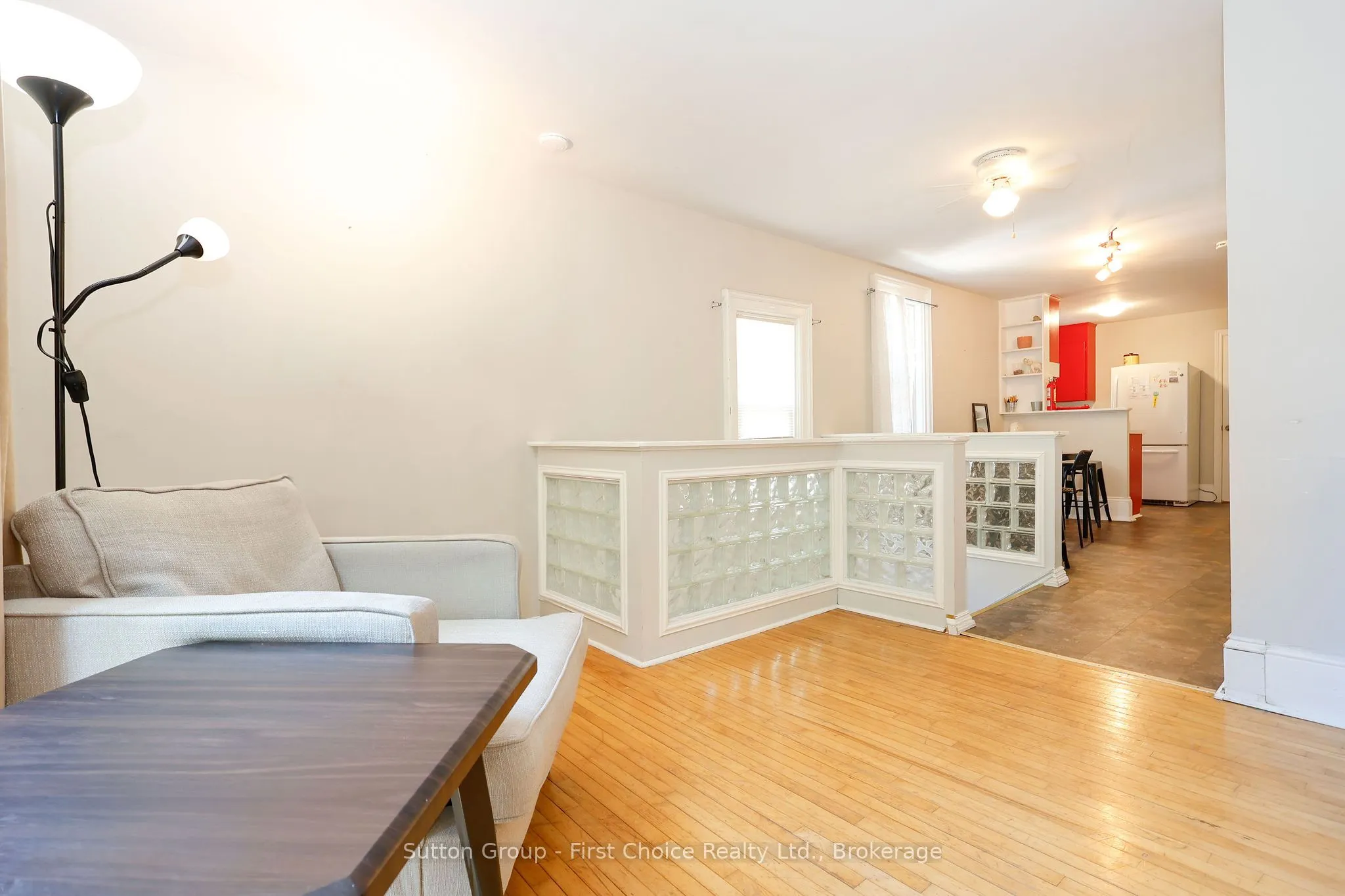 176 Cobourg Street N