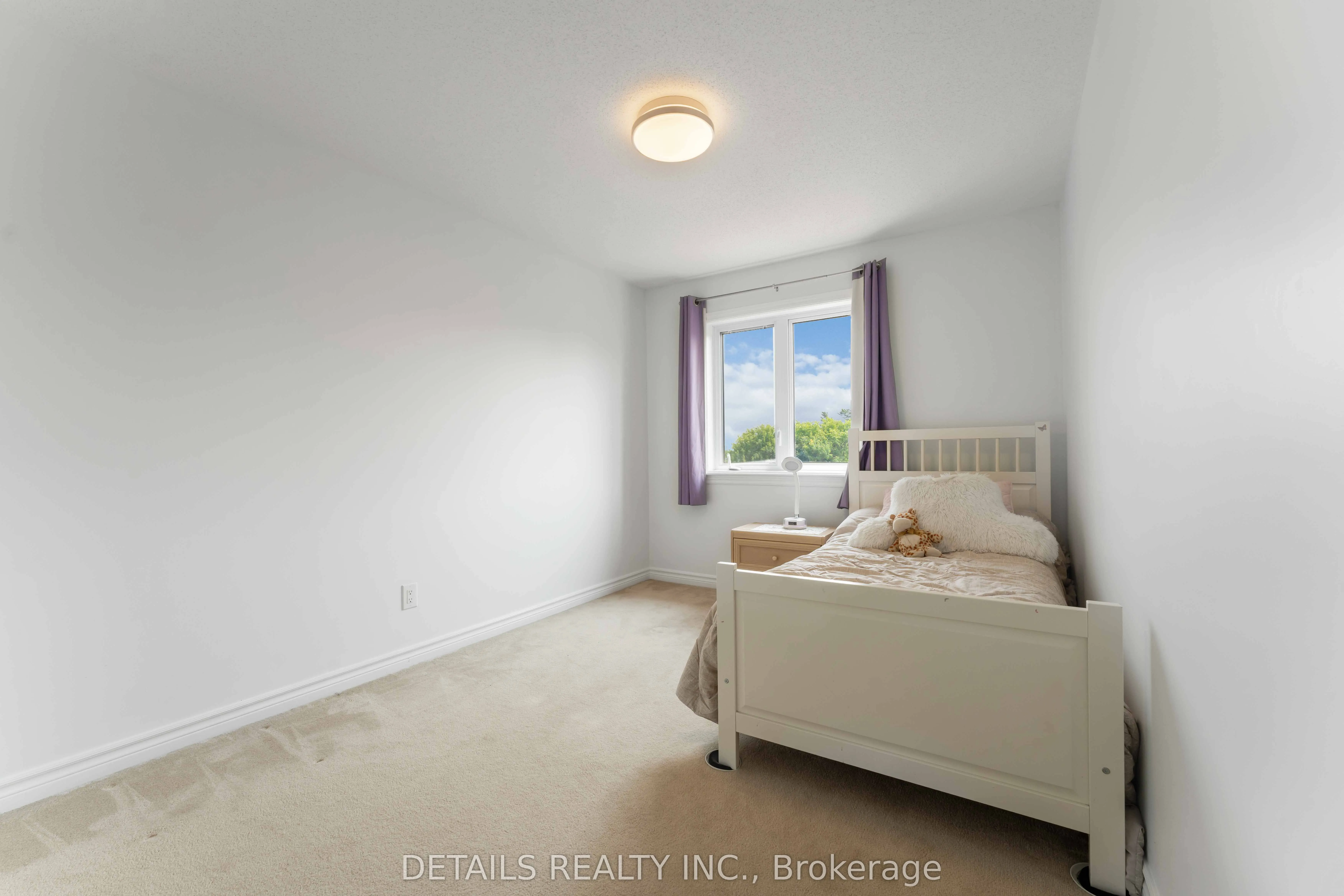824 Fletcher Circle