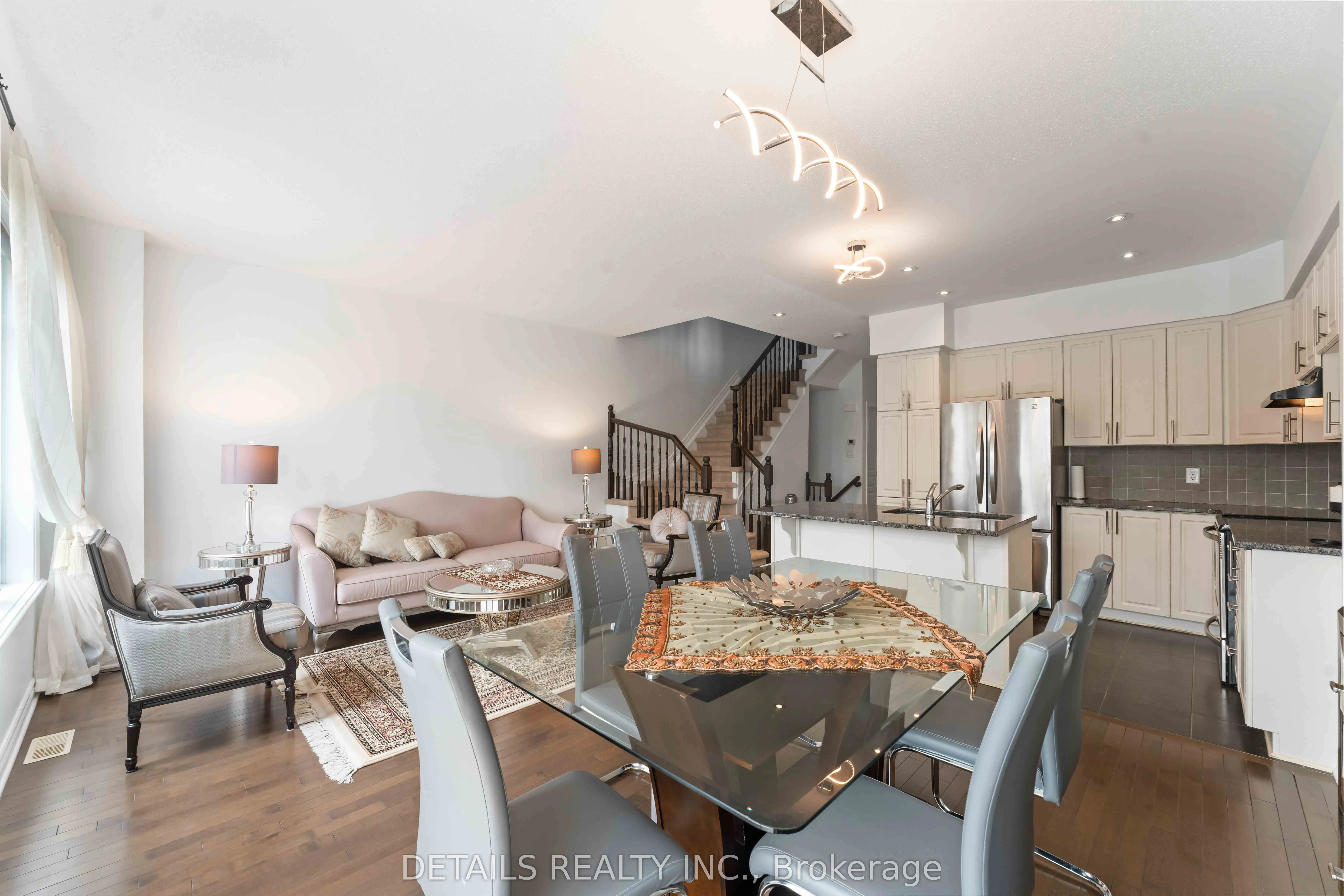 824 Fletcher Circle