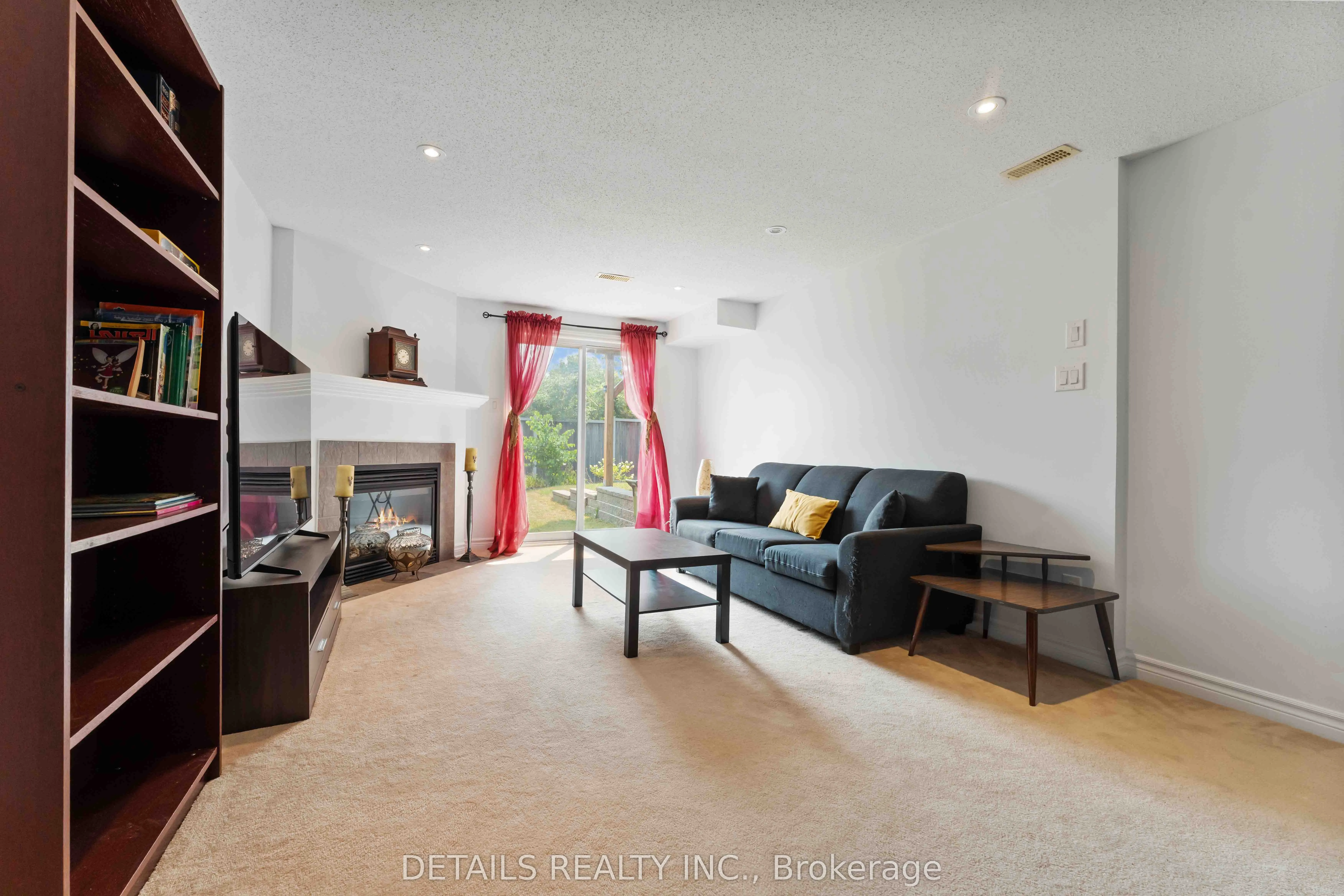 824 Fletcher Circle