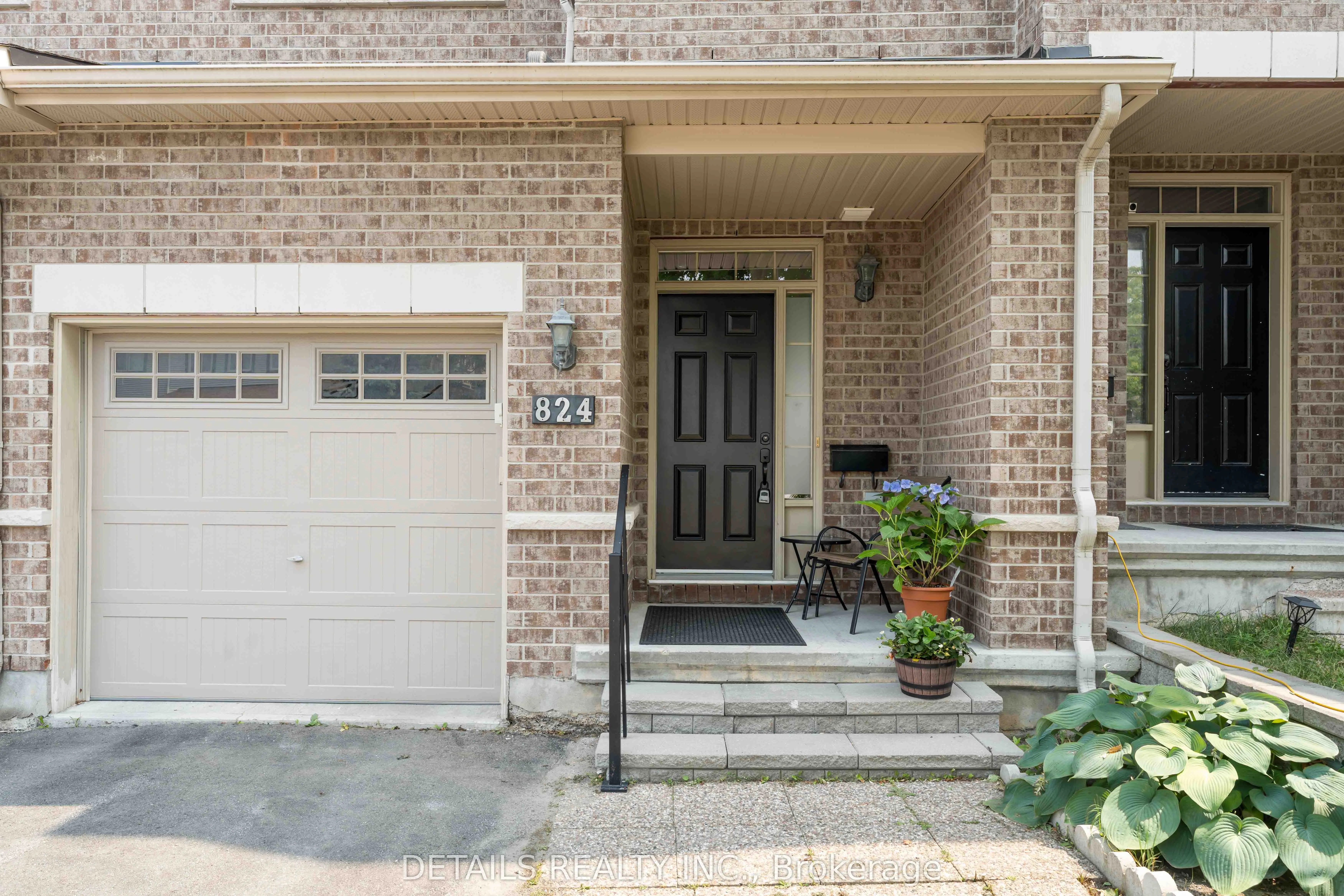 824 Fletcher Circle