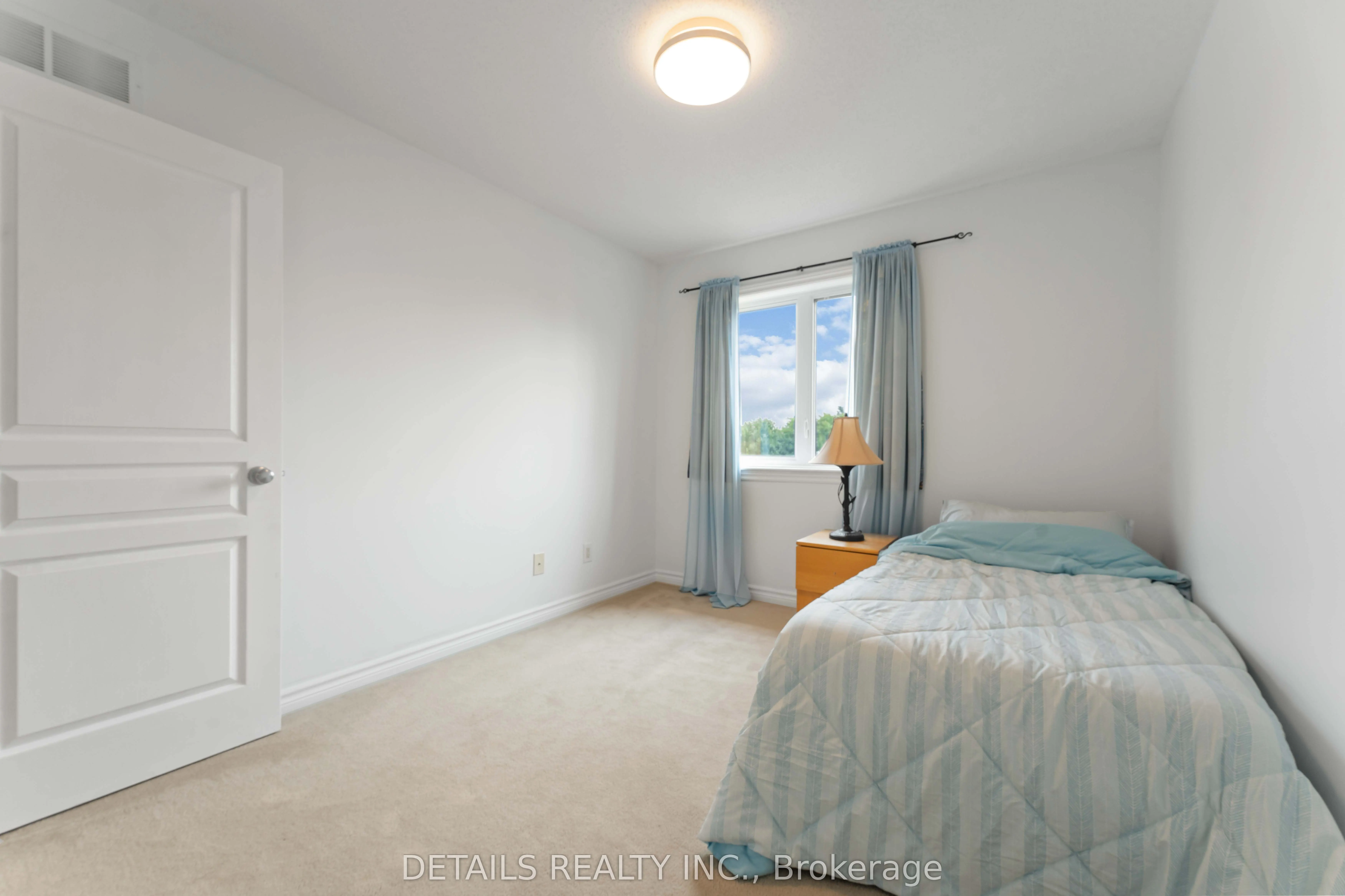 824 Fletcher Circle