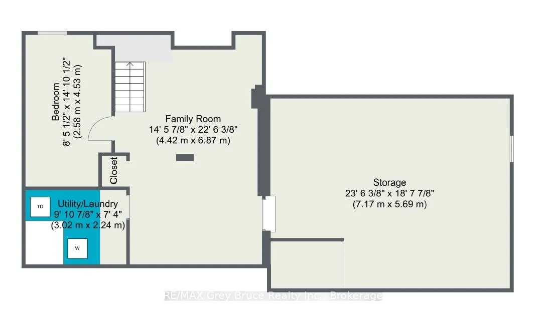864 16th Street W