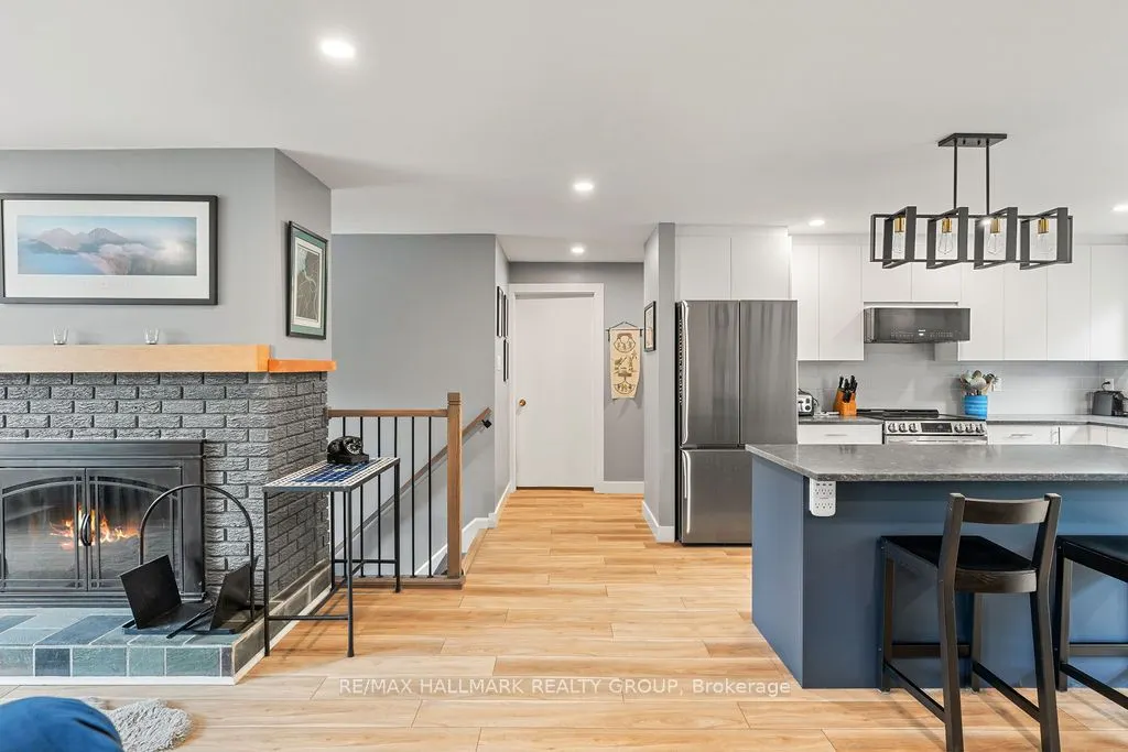 2051 Kings Grove Crescent