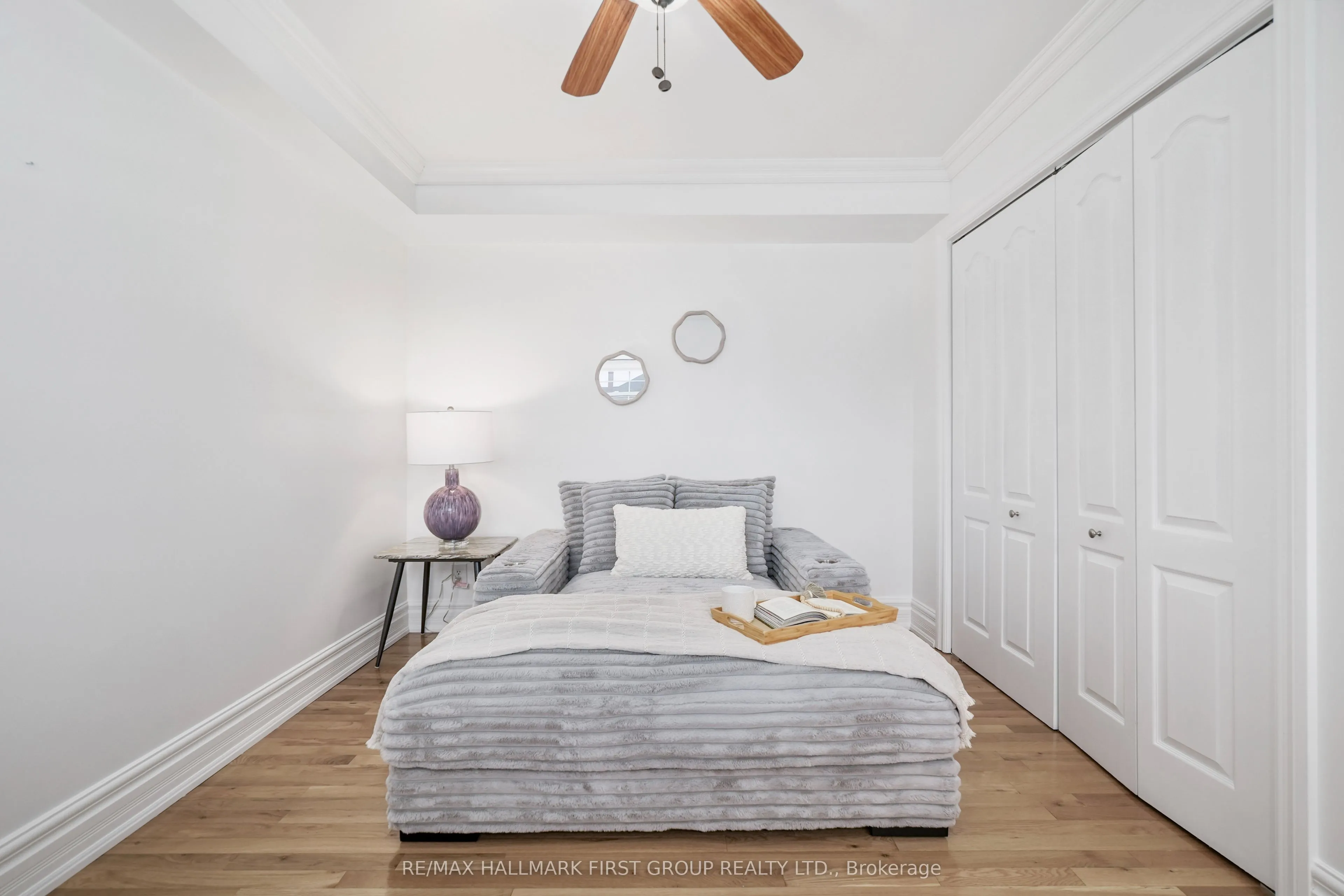 323 George Street, #104