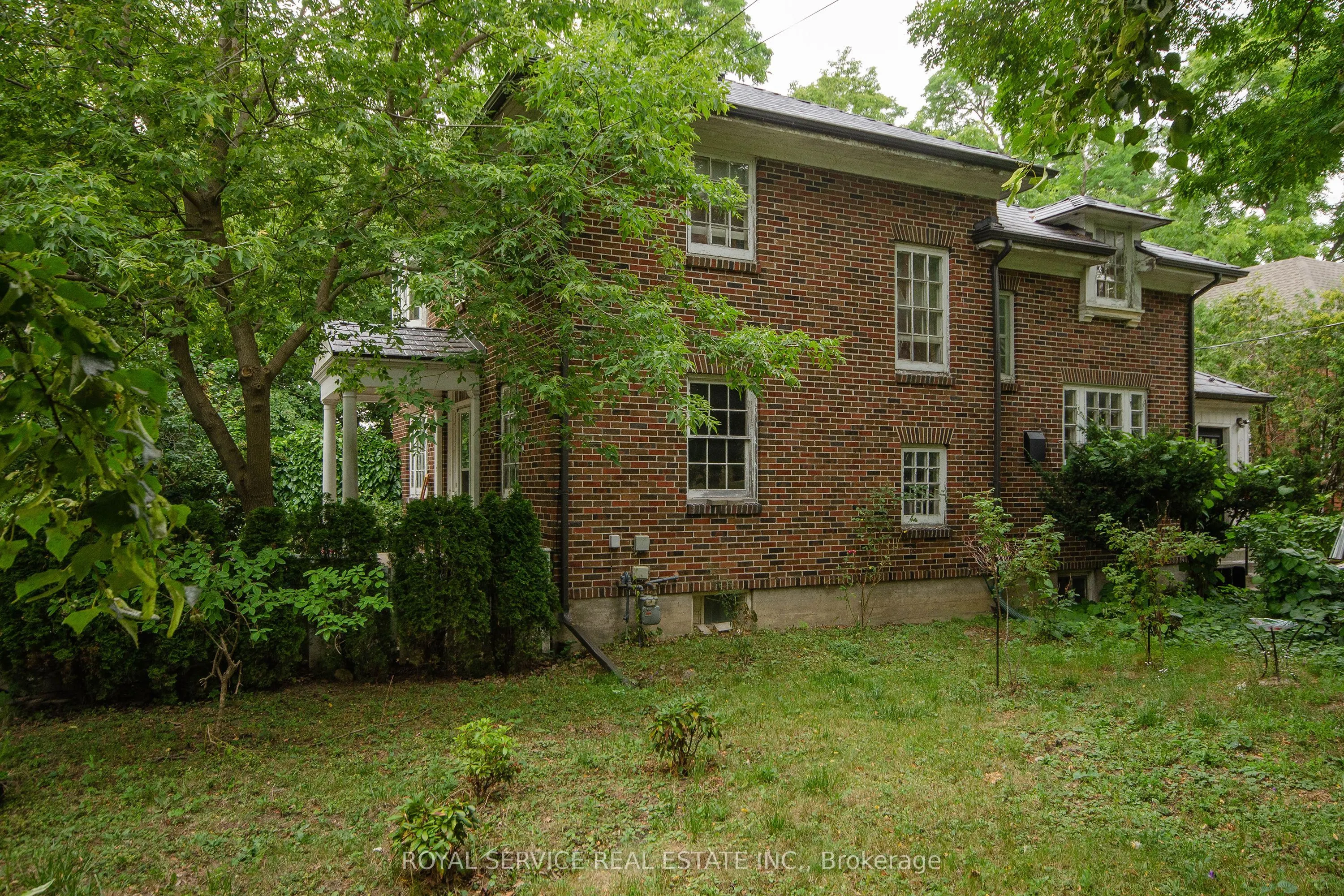 52 King Street