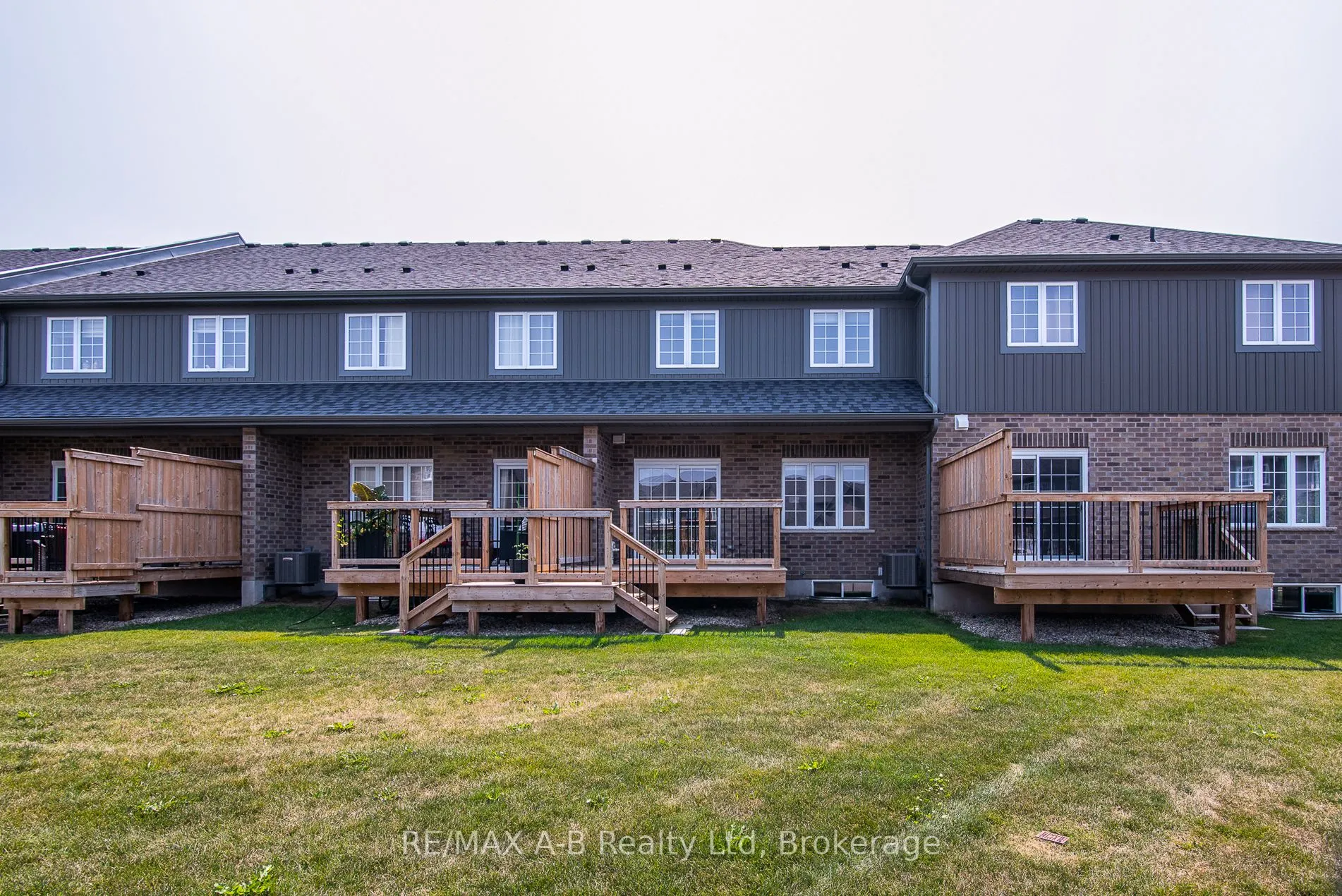 350 O'Loane Avenue, #40