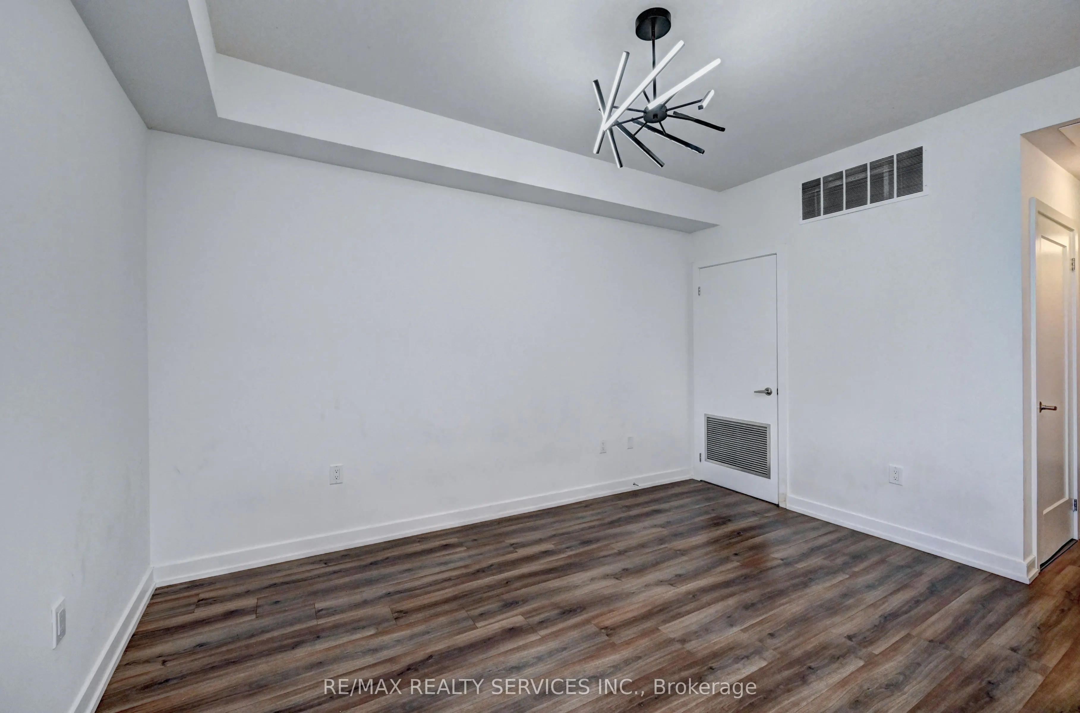 10 Palace Street, #B9