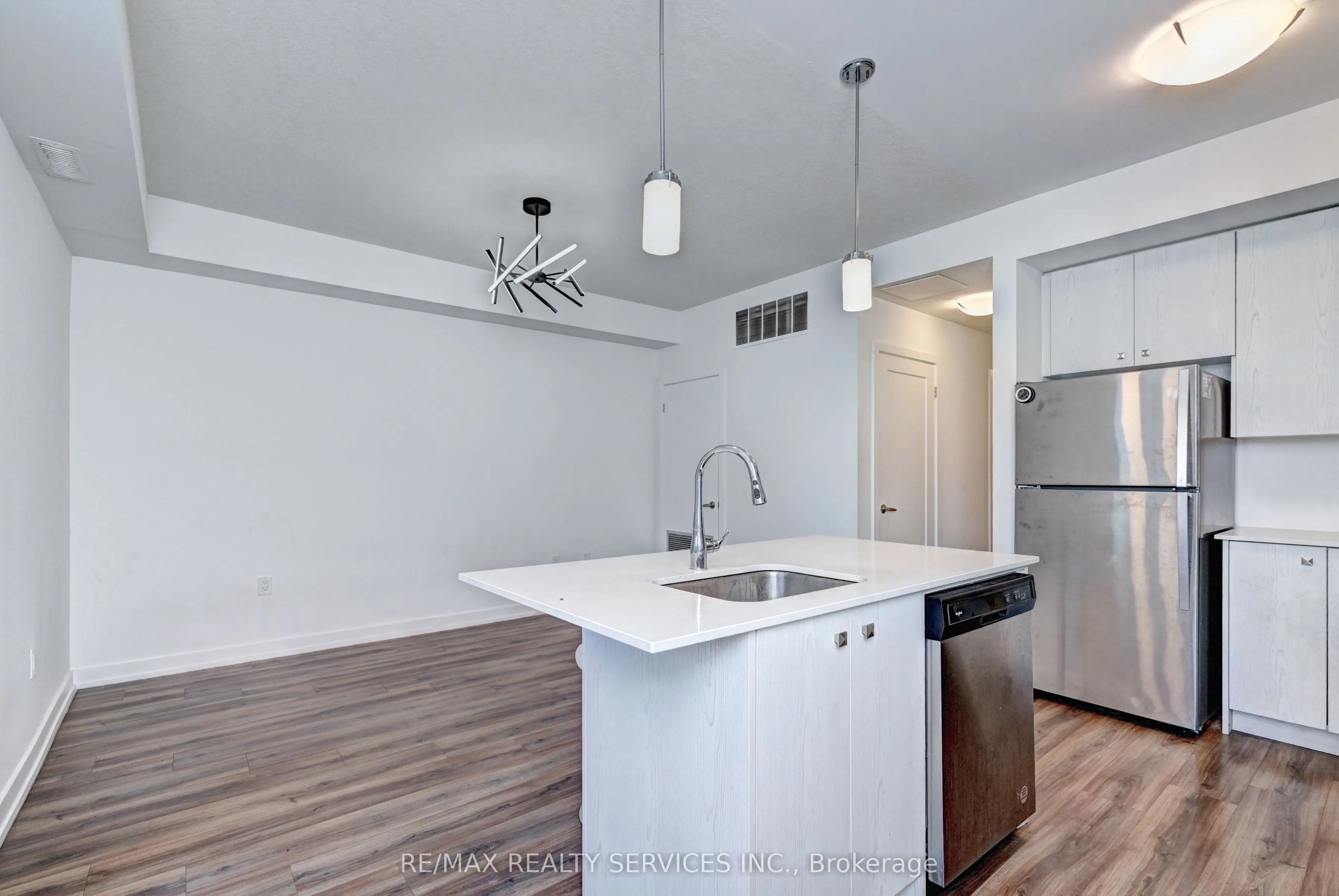 10 Palace Street, #B9