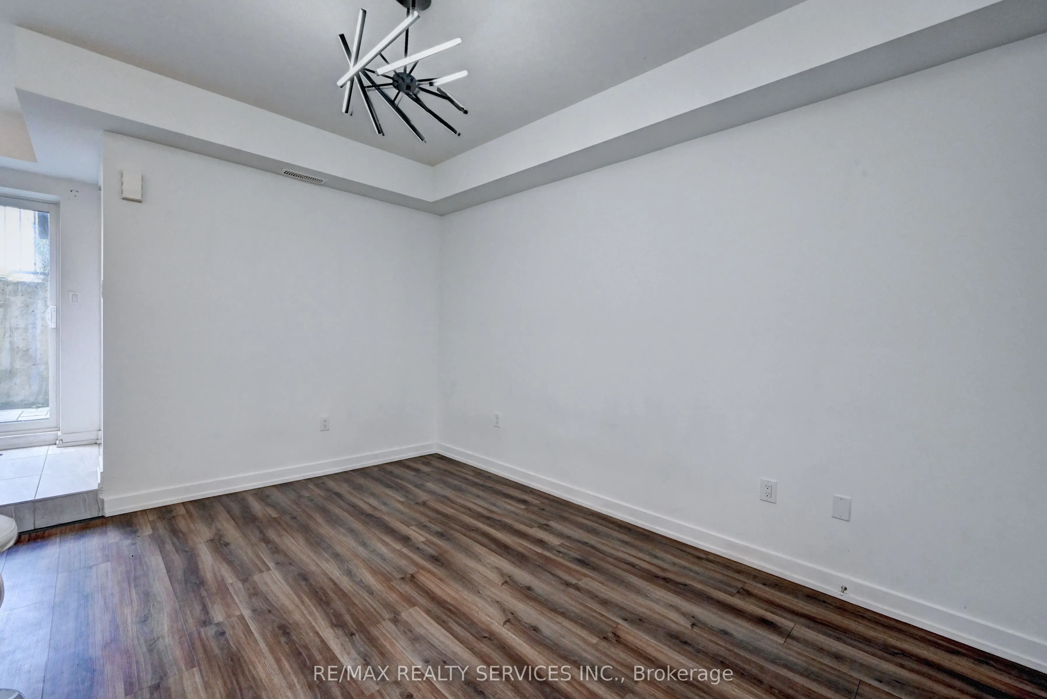 10 Palace Street, #B9