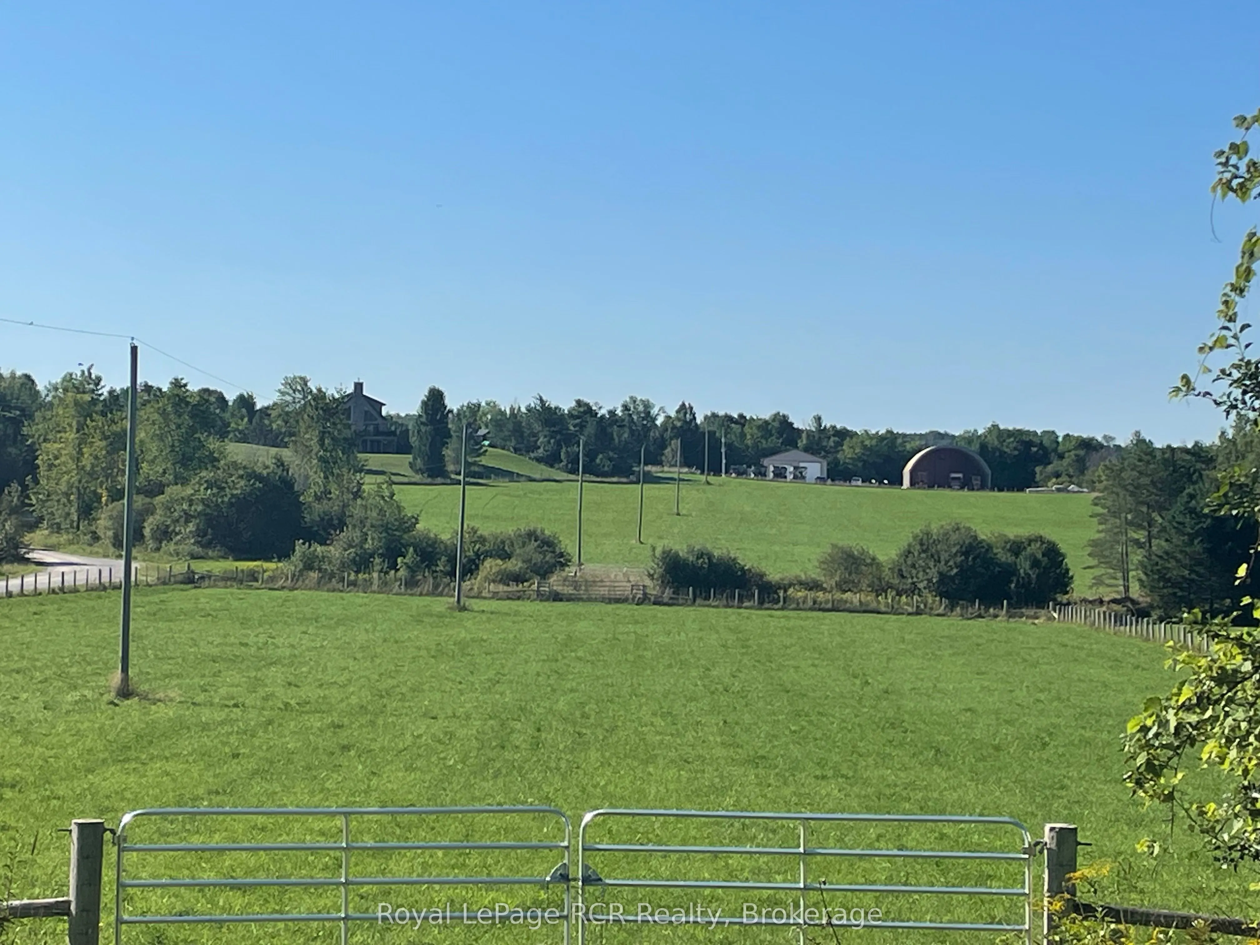 742654 Sideroad 4 B