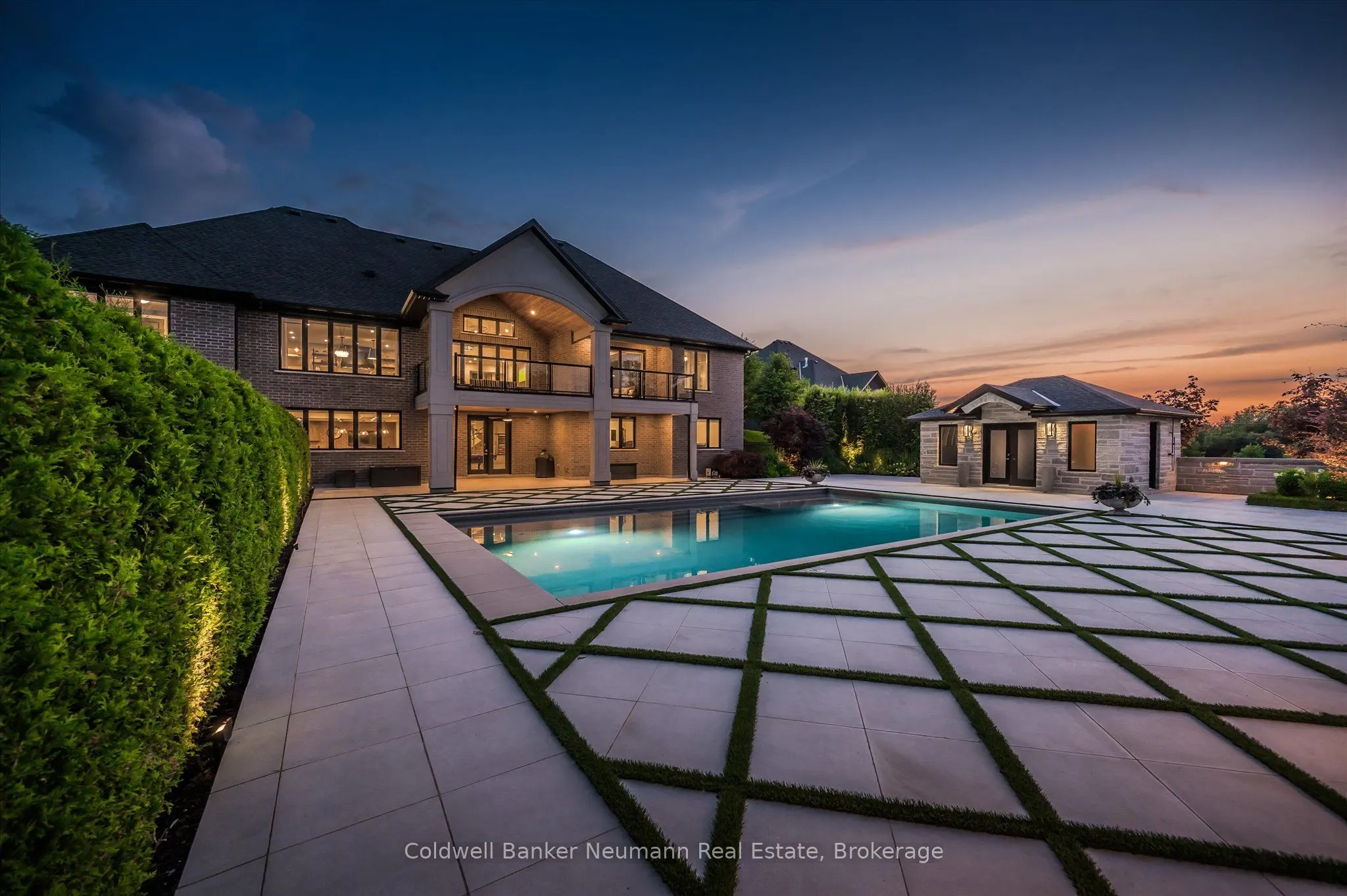 14 Inverhill Road