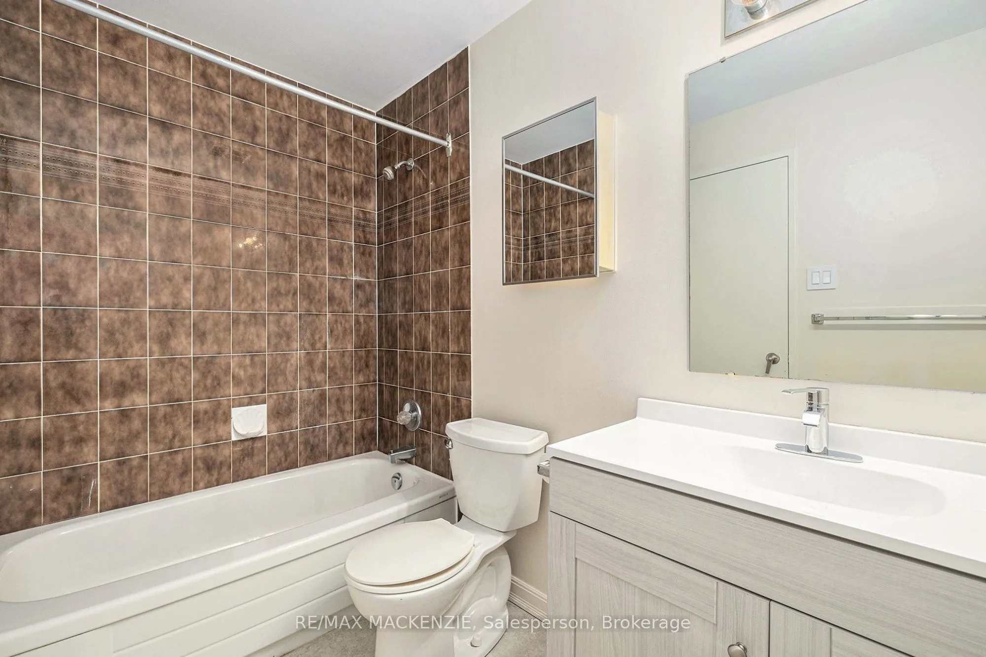 50 Emmerson Avenue, #101