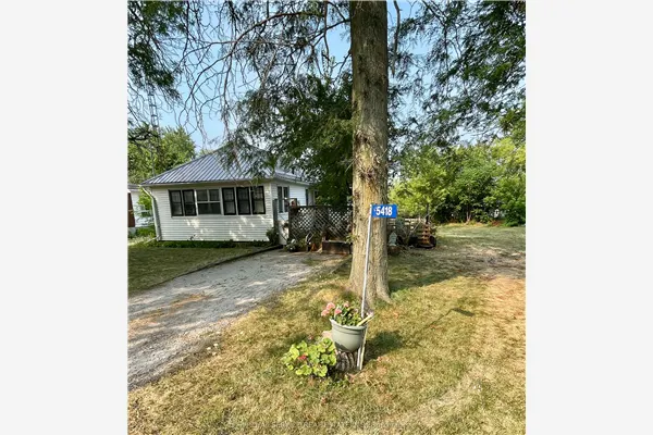 5418 Lakeshore Drive