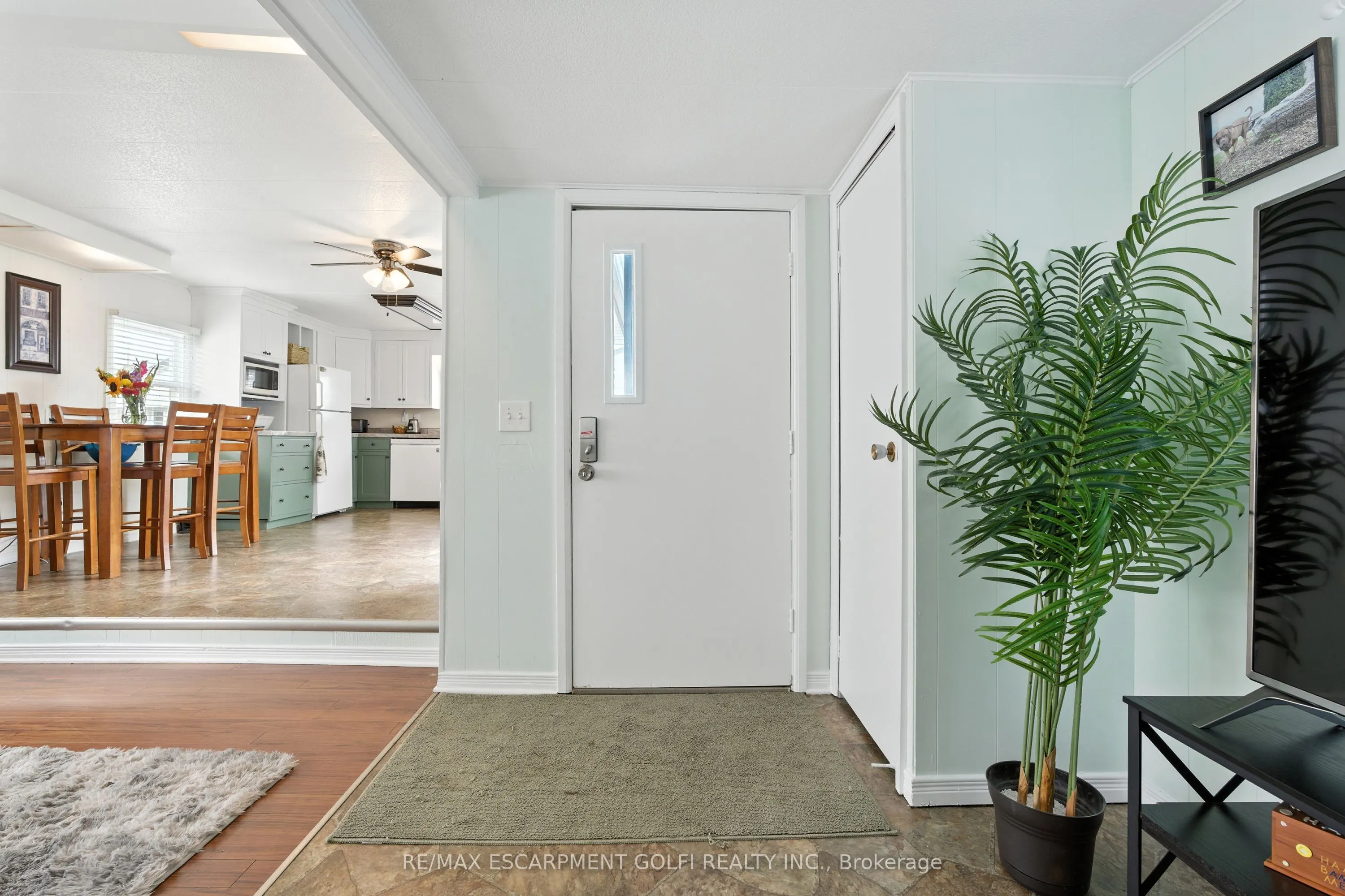 4588 Martha Lane