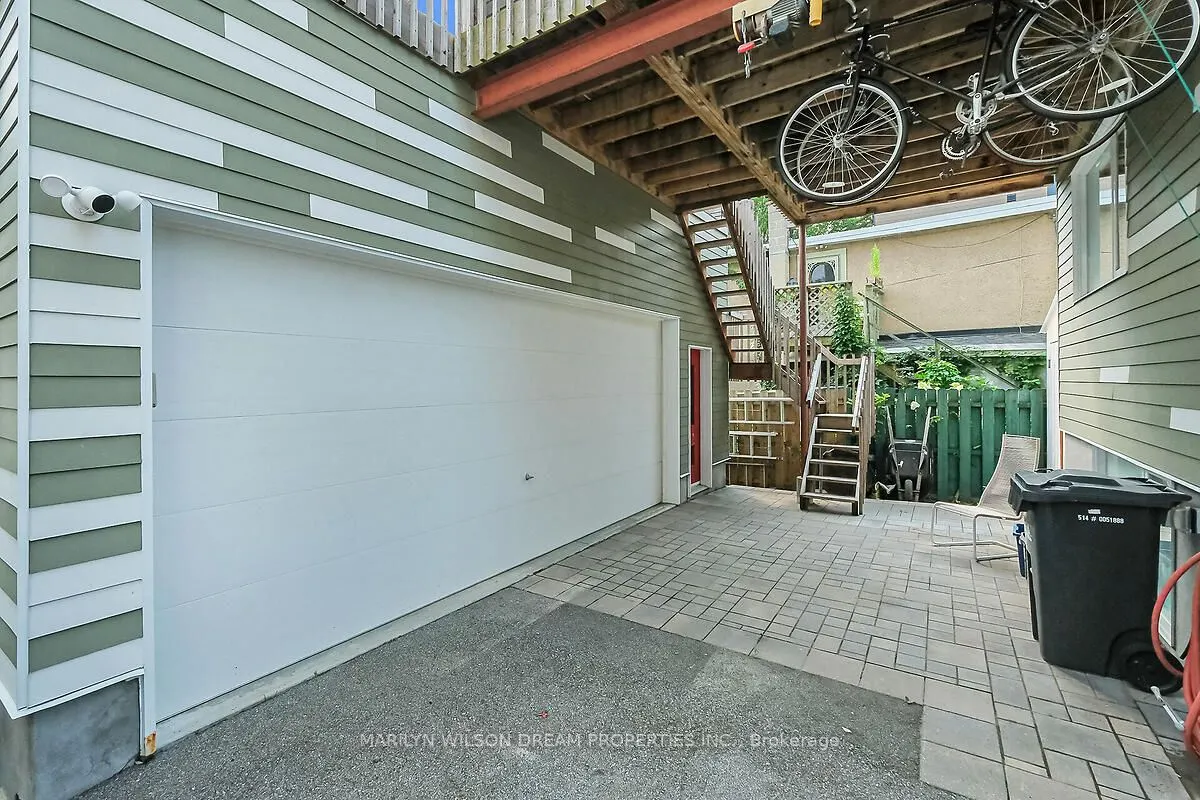 67 Pinhey Street