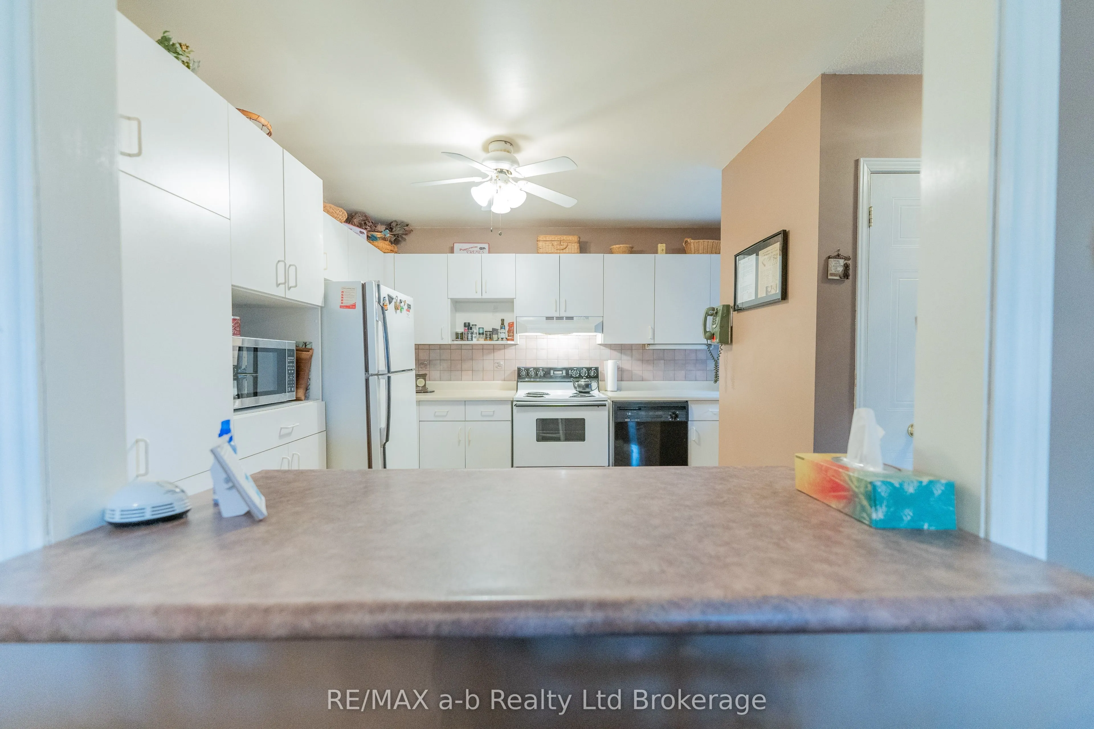 19 WREN Court, #8