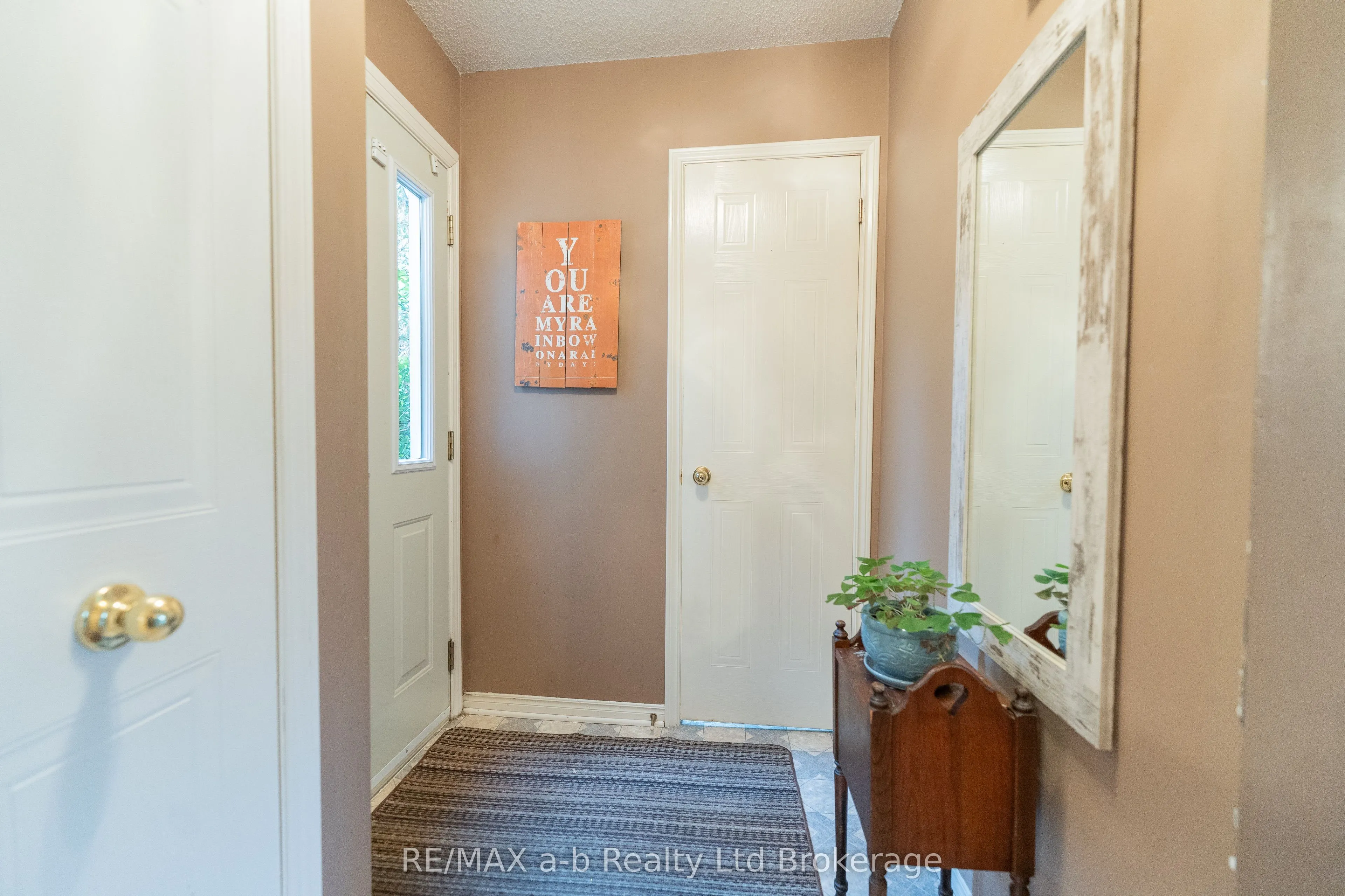 19 WREN Court, #8