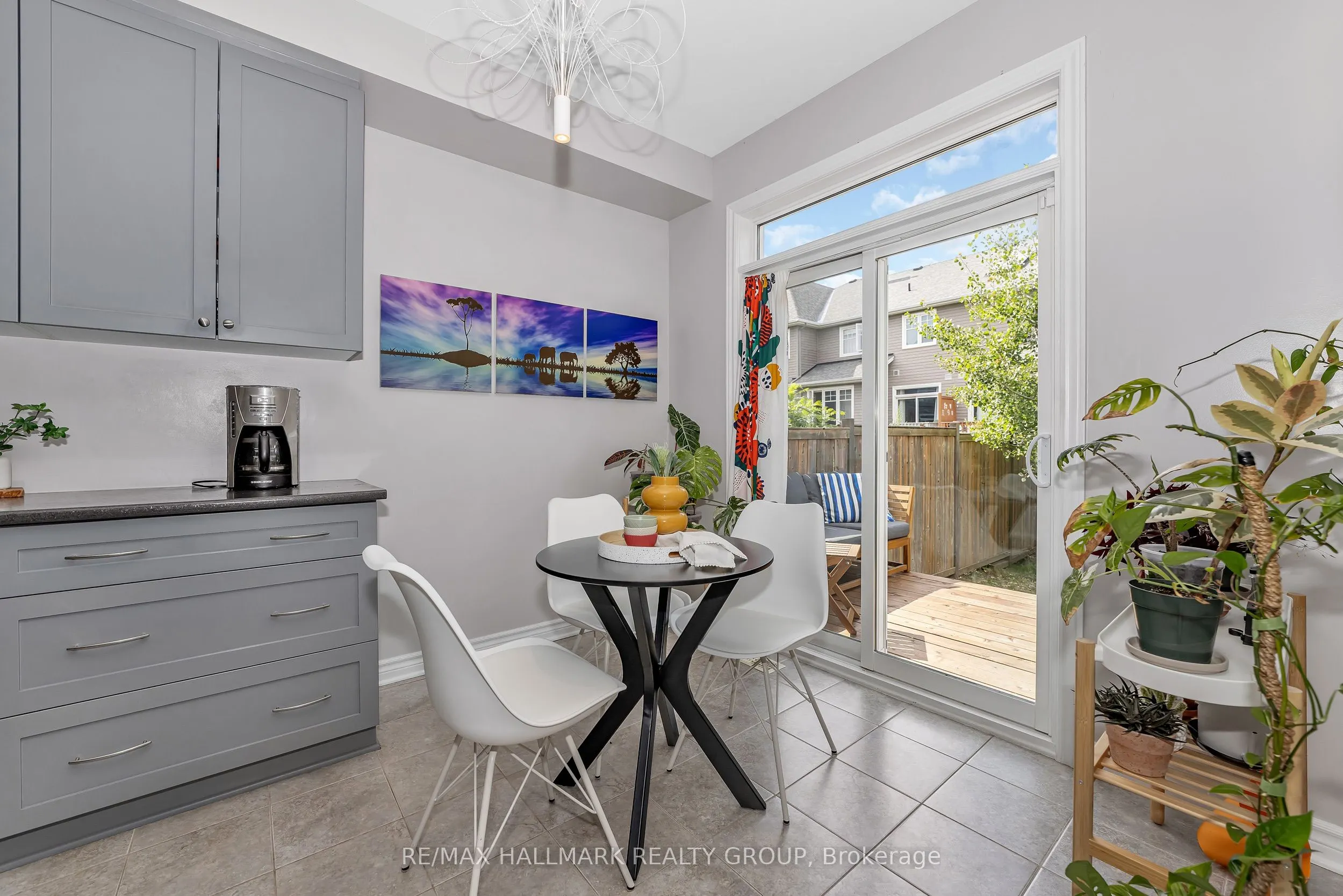 771 Hazelnut Crescent